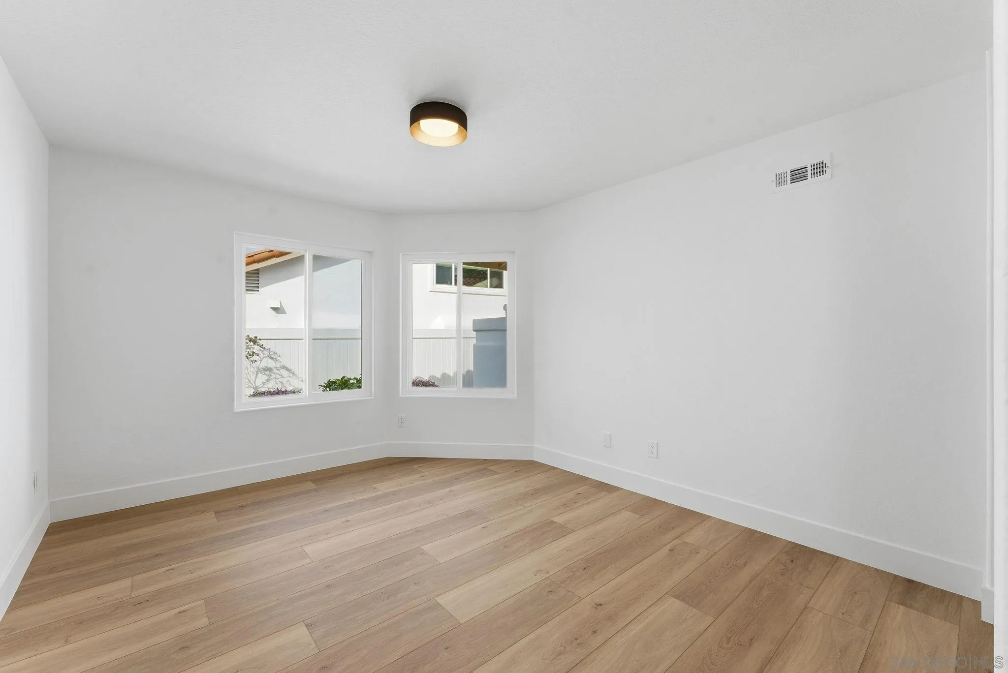 4744 Agora Way, Oceanside, CA, 92056