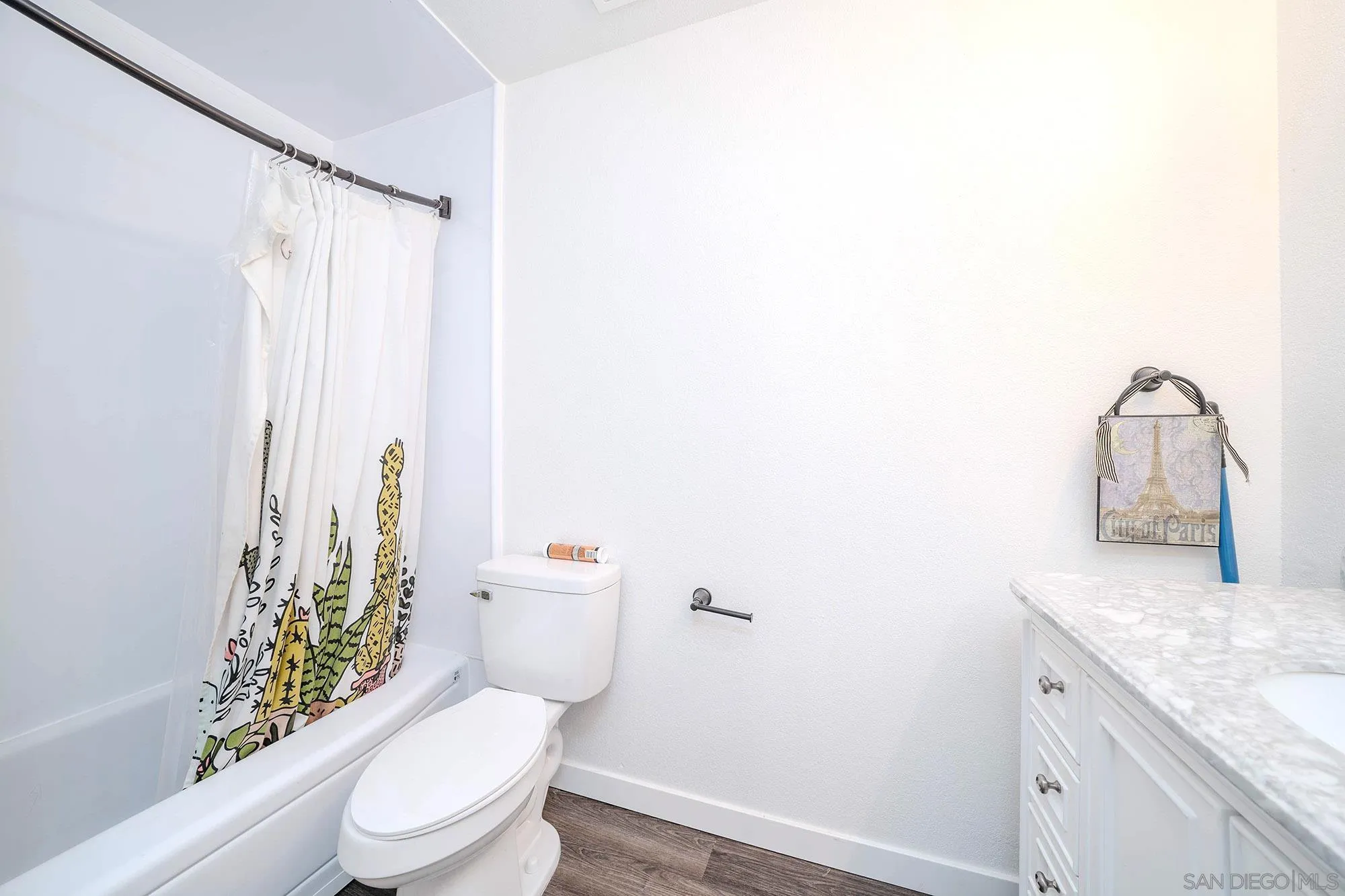 Photo #11: 260001738 Listing: Photo #11