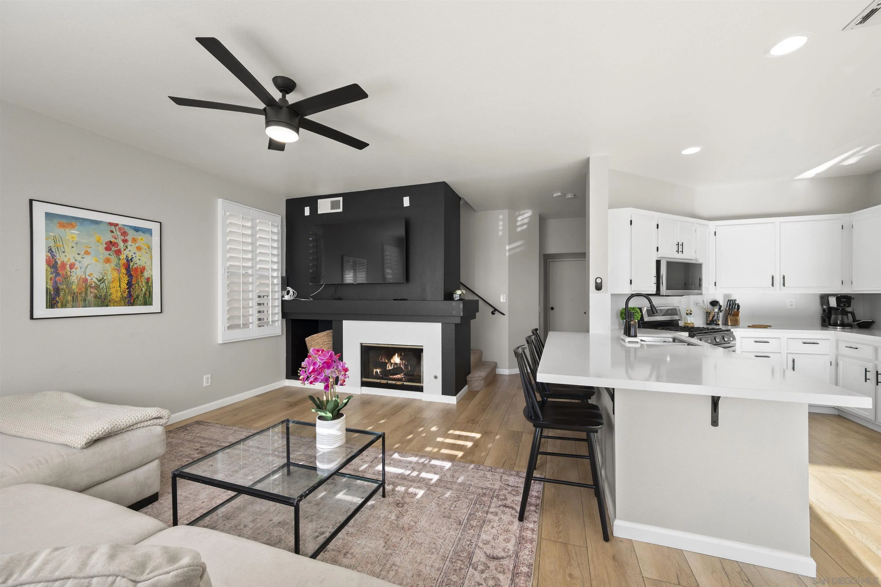 https://cdn.realtyfeed.com/cdn/127/260001739/221c8e3b43fdcd62194ba20e3429dc5c.webp