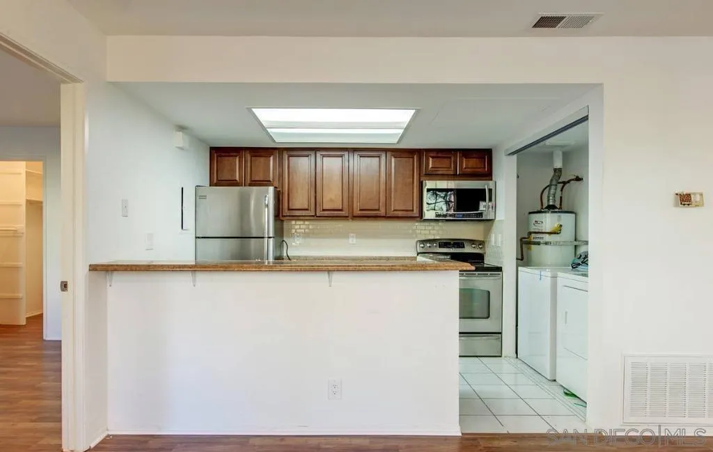 757 Eastshore Ter Unit 209, Chula Vista, CA 91913 - Photo 5 of 25, Chula Vista, CA