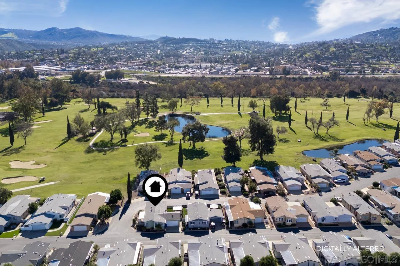 https://cdn.realtyfeed.com/cdn/127/260001742/6324c298ac1fdb9733cf5864c0ff7d7a.webp