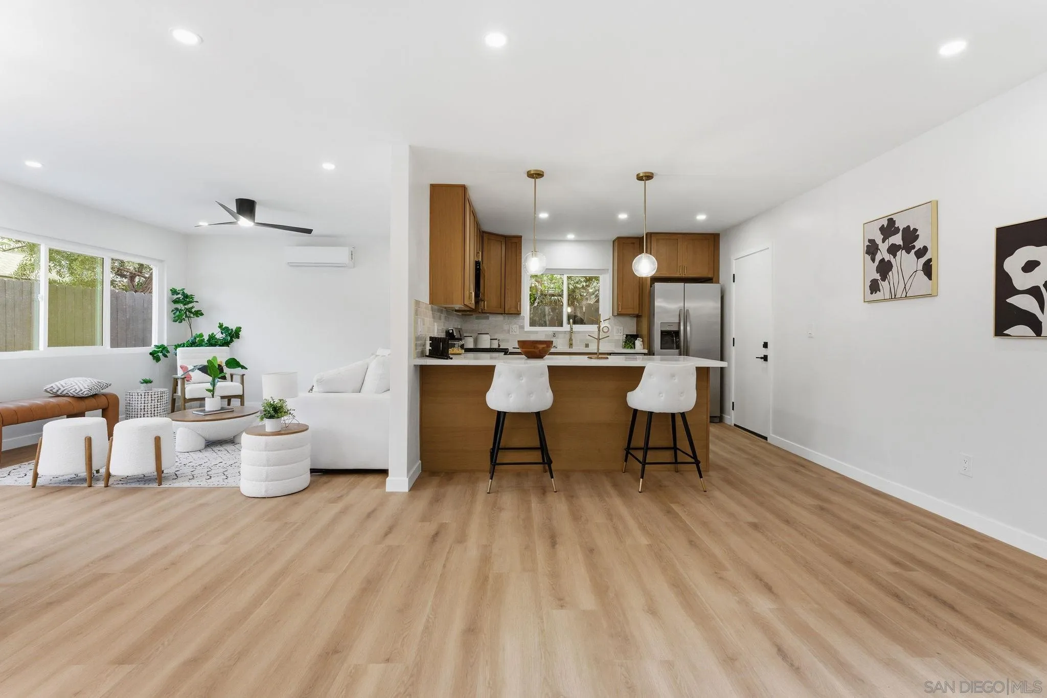 https://cdn.realtyfeed.com/cdn/127/260001743/bde751c09d5003d723b2267165e43f8e.webp