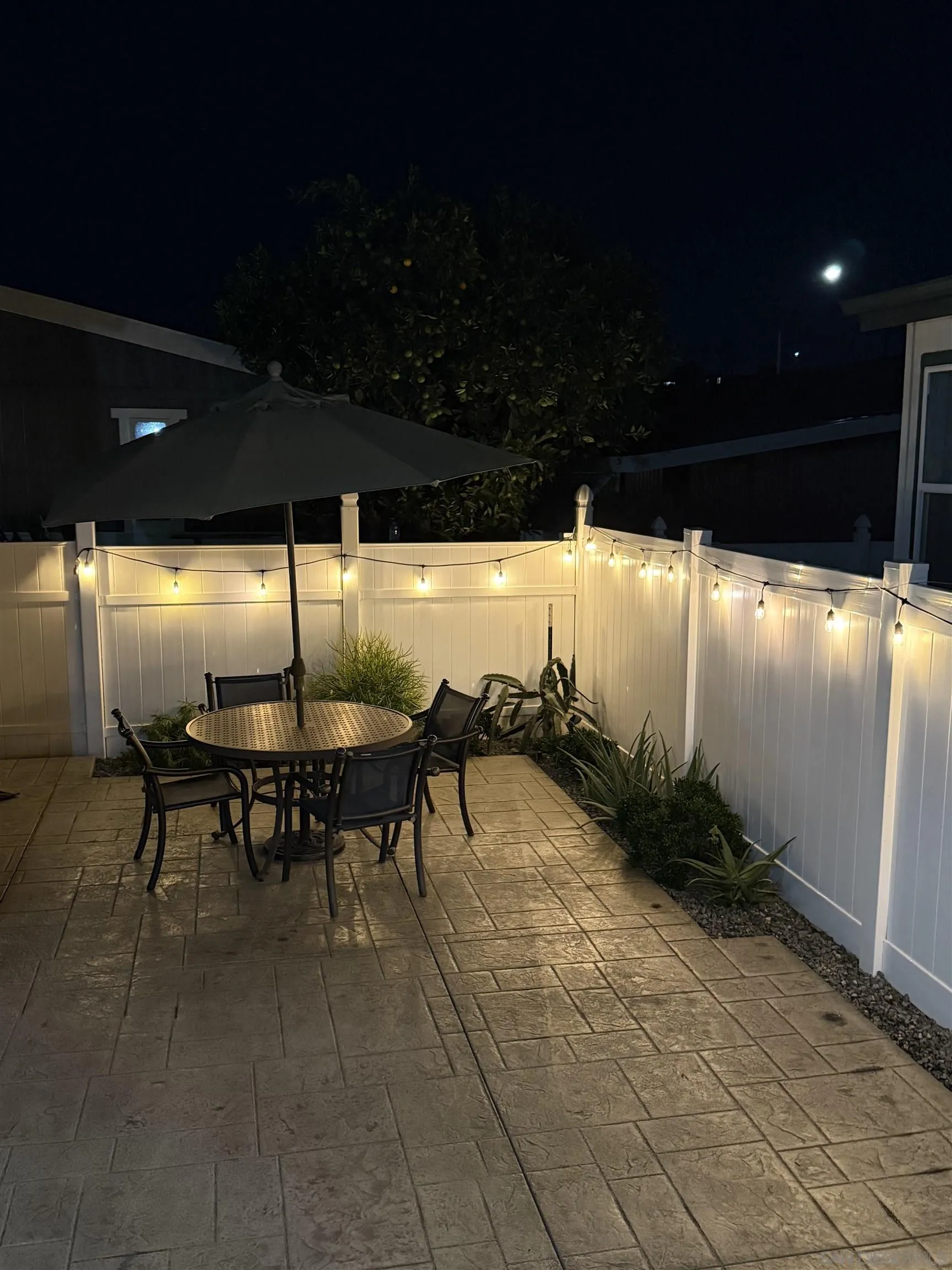 https://cdn.realtyfeed.com/cdn/127/260001744/c5cf3f86c895048fd612d38c227a533b.webp