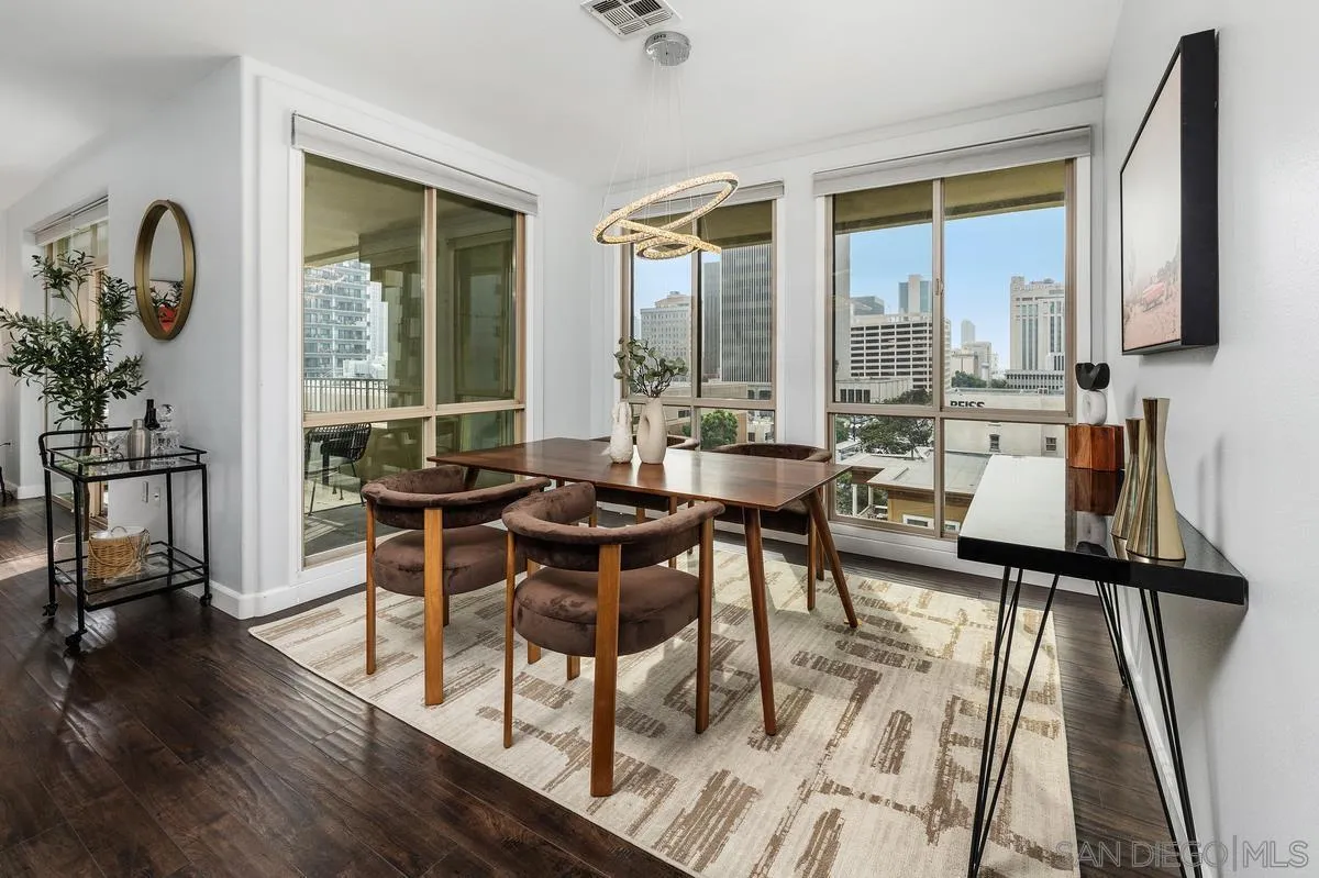 https://cdn.realtyfeed.com/cdn/127/260001747/36961d7a57e3cff64e98d04a894be786.webp