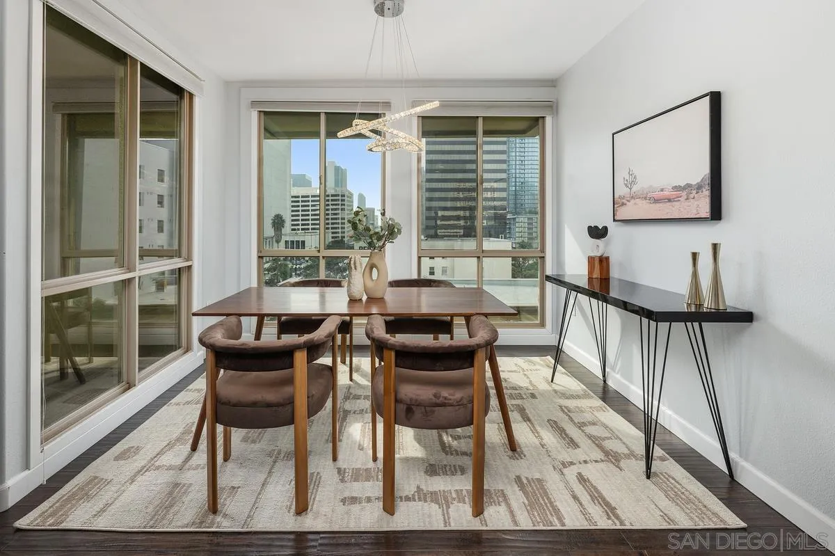 https://cdn.realtyfeed.com/cdn/127/260001747/90d0823c02a88c0ce3e539e3dbc24a80.webp