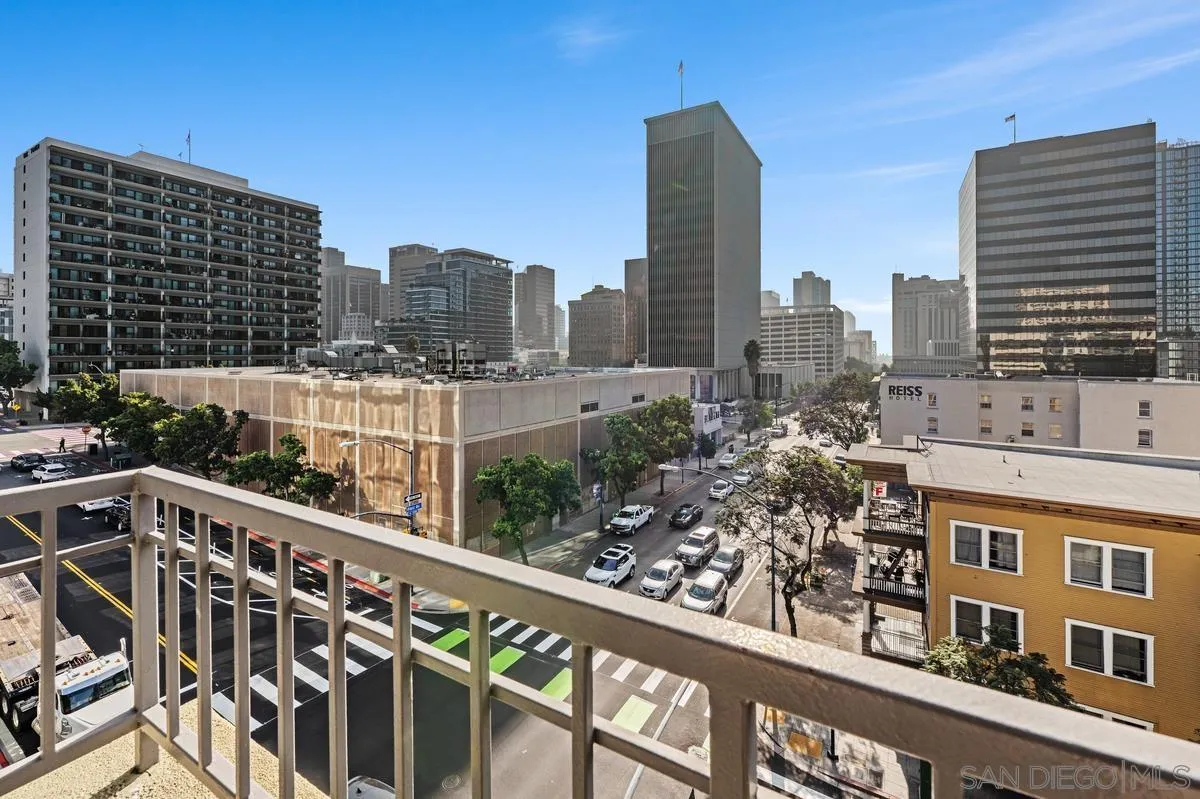 https://cdn.realtyfeed.com/cdn/127/260001747/a89440a44e7b8d428c928a89a4443c8b.webp