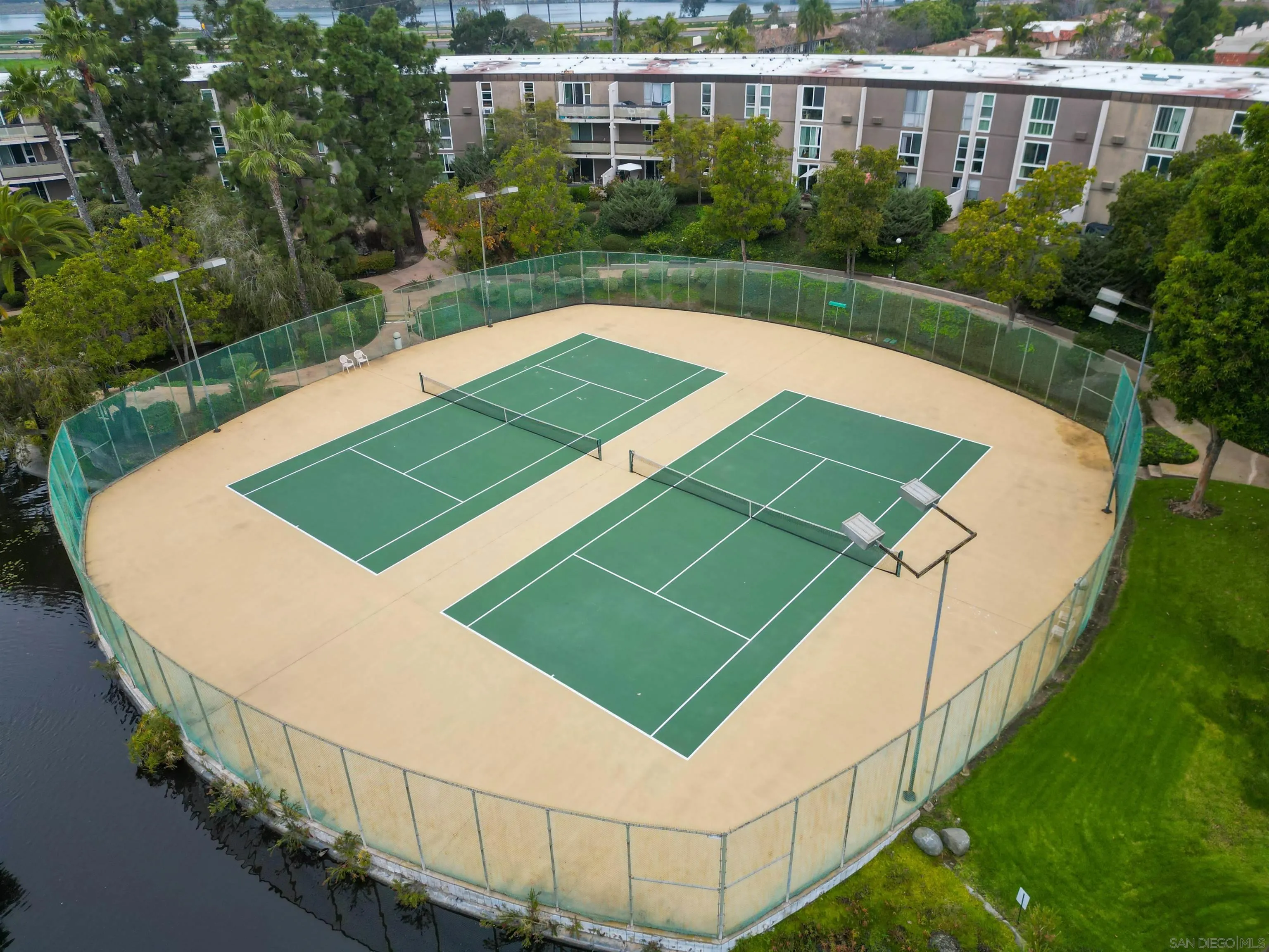 Photo #12: 260001748 Listing: Photo #12