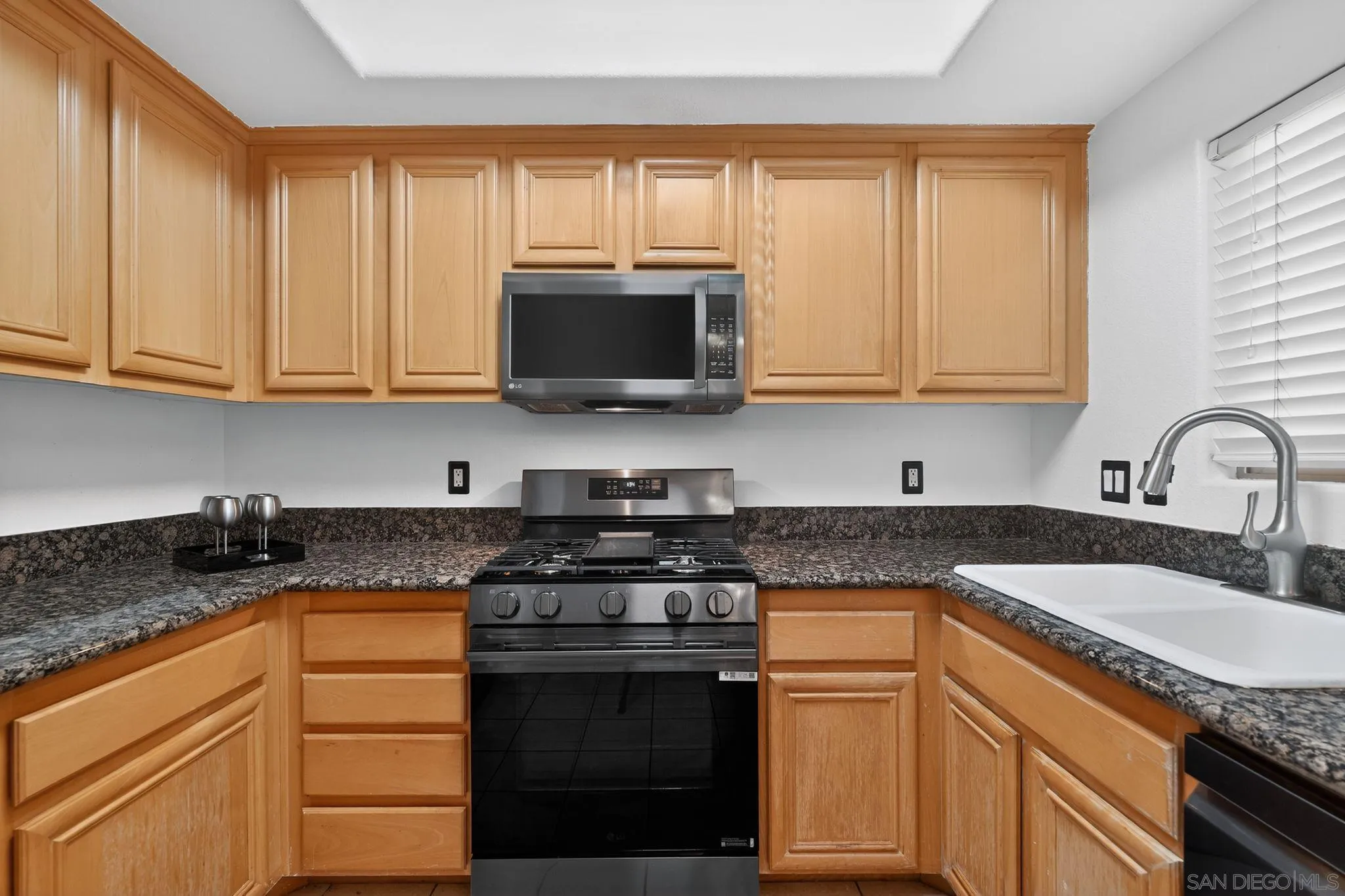 Photo #30: 260001749 Listing: Photo #30