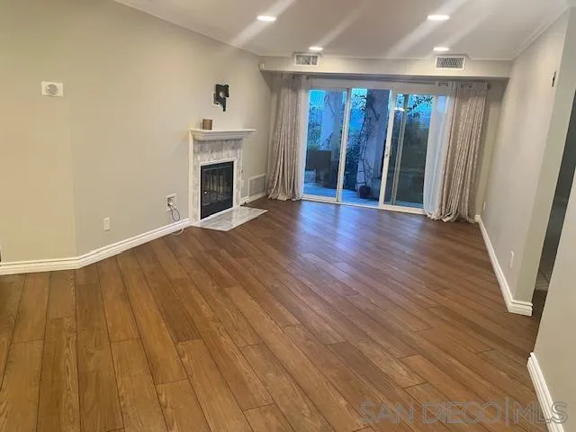 Photo #9: 260001754 Listing: Photo #9