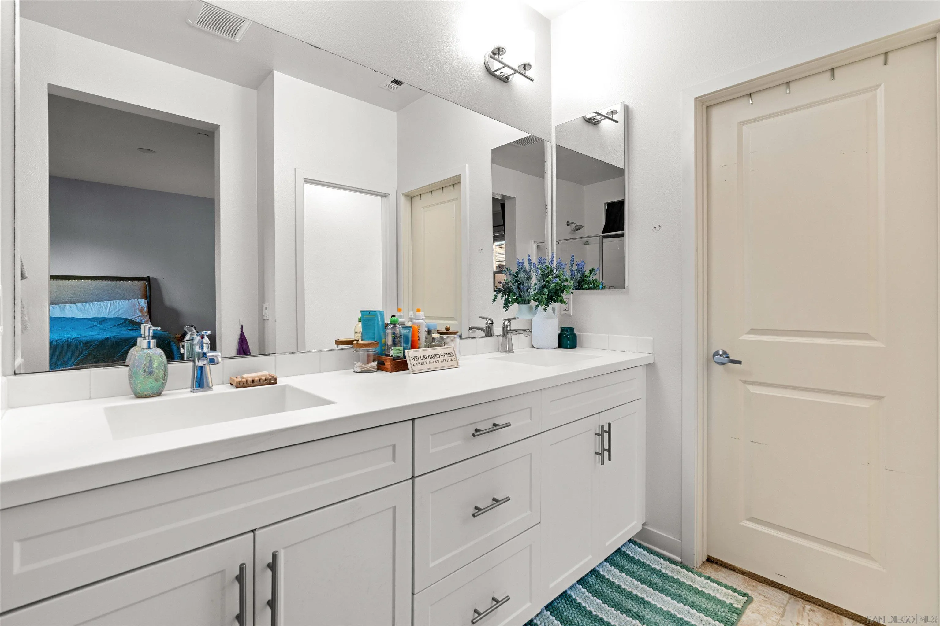 Photo #21: 260001756 Listing: Photo #21