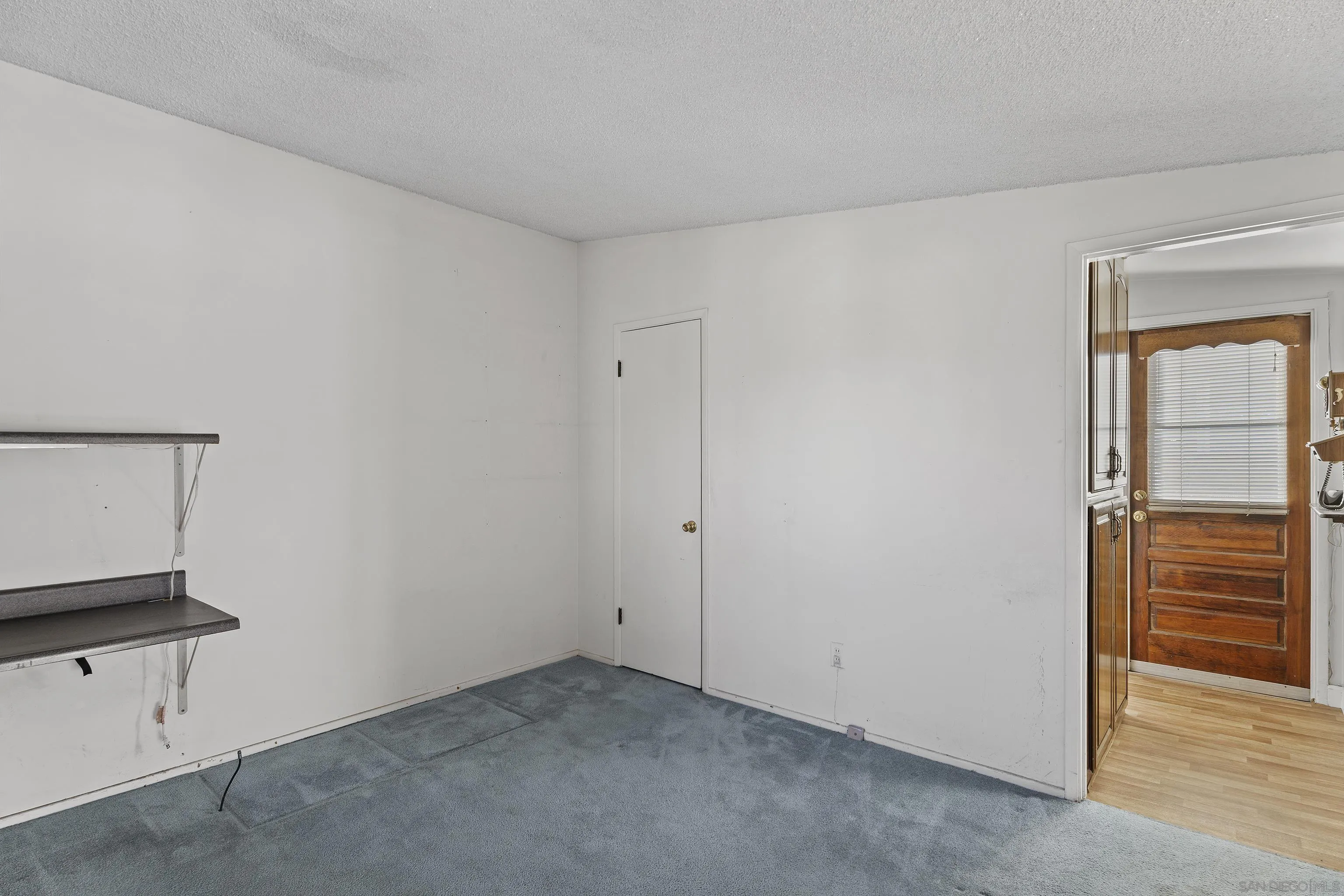https://cdn.realtyfeed.com/cdn/127/260001757/6b74931b6c94b8c48c7cea9ee47d06b4.webp