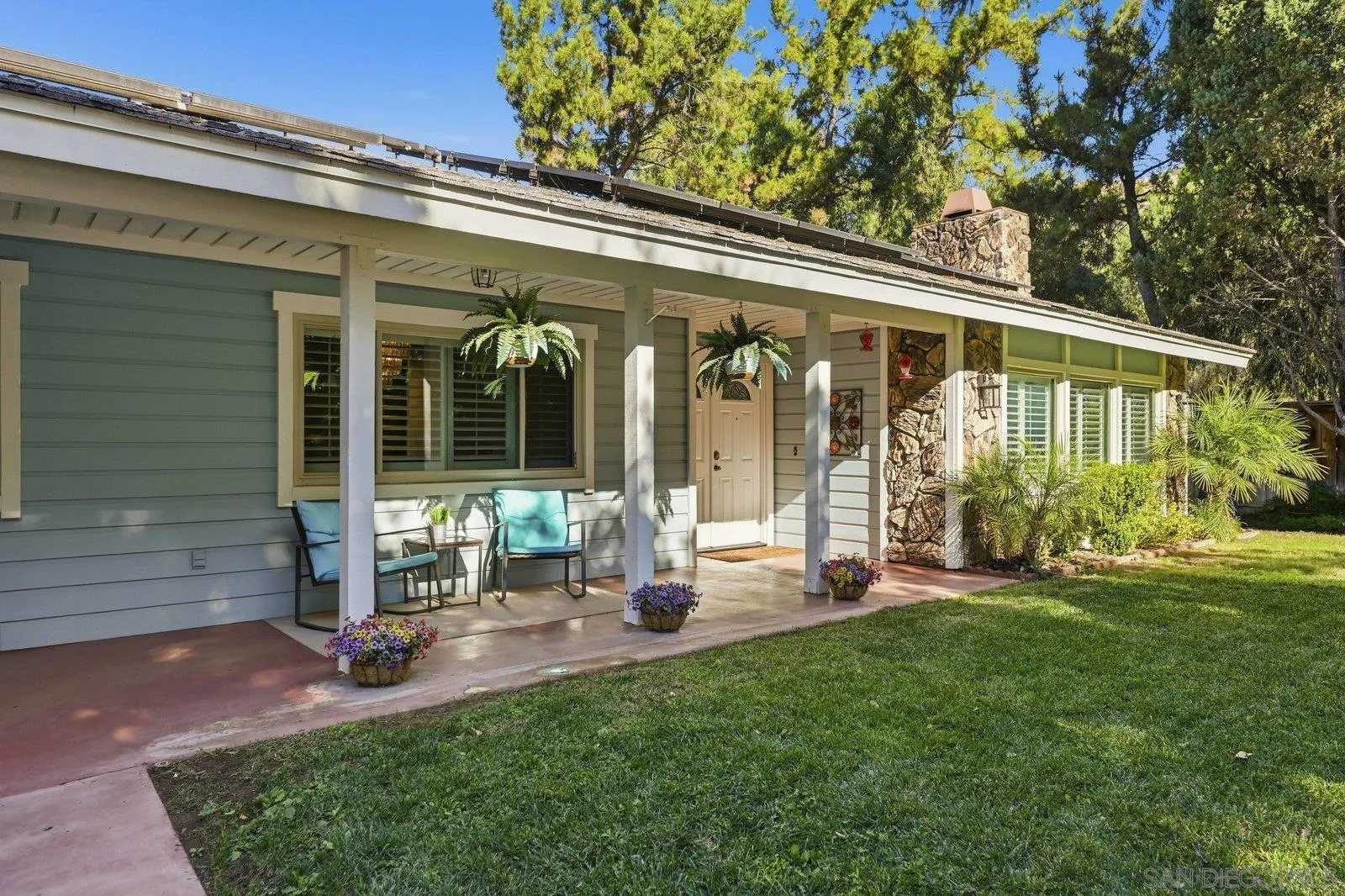 https://cdn.realtyfeed.com/cdn/127/260001758/27e2870a2d4492bbd33878b409004210.webp