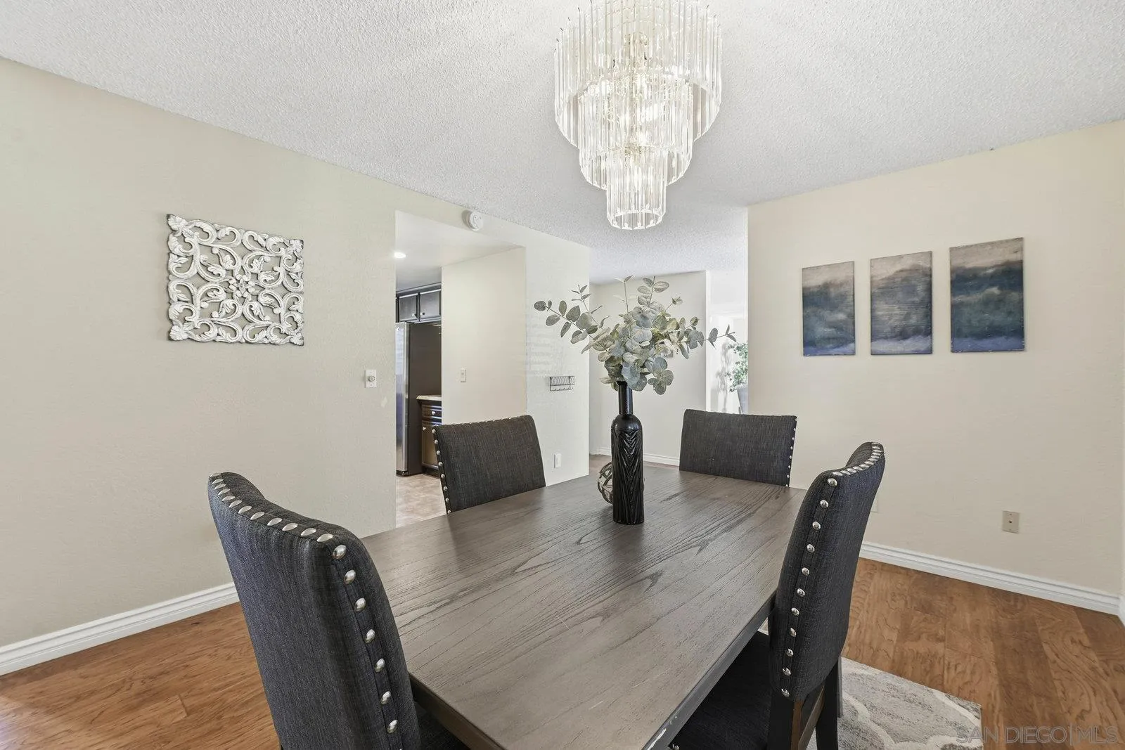 https://cdn.realtyfeed.com/cdn/127/260001758/29b2defd1bb805ba76c30f722734897c.webp