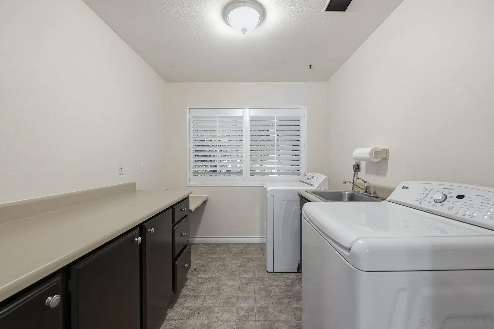 https://cdn.realtyfeed.com/cdn/127/260001758/69e991e636ef12ccdc9b5ac64621d626.webp