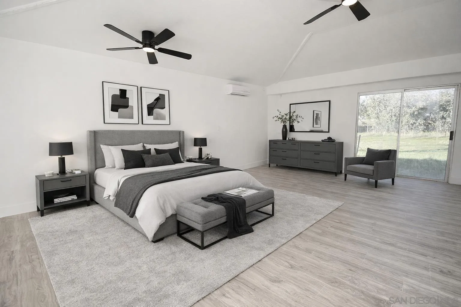 https://cdn.realtyfeed.com/cdn/127/260001759/b5f61aee0ab544b8598bf511ca943b74.webp