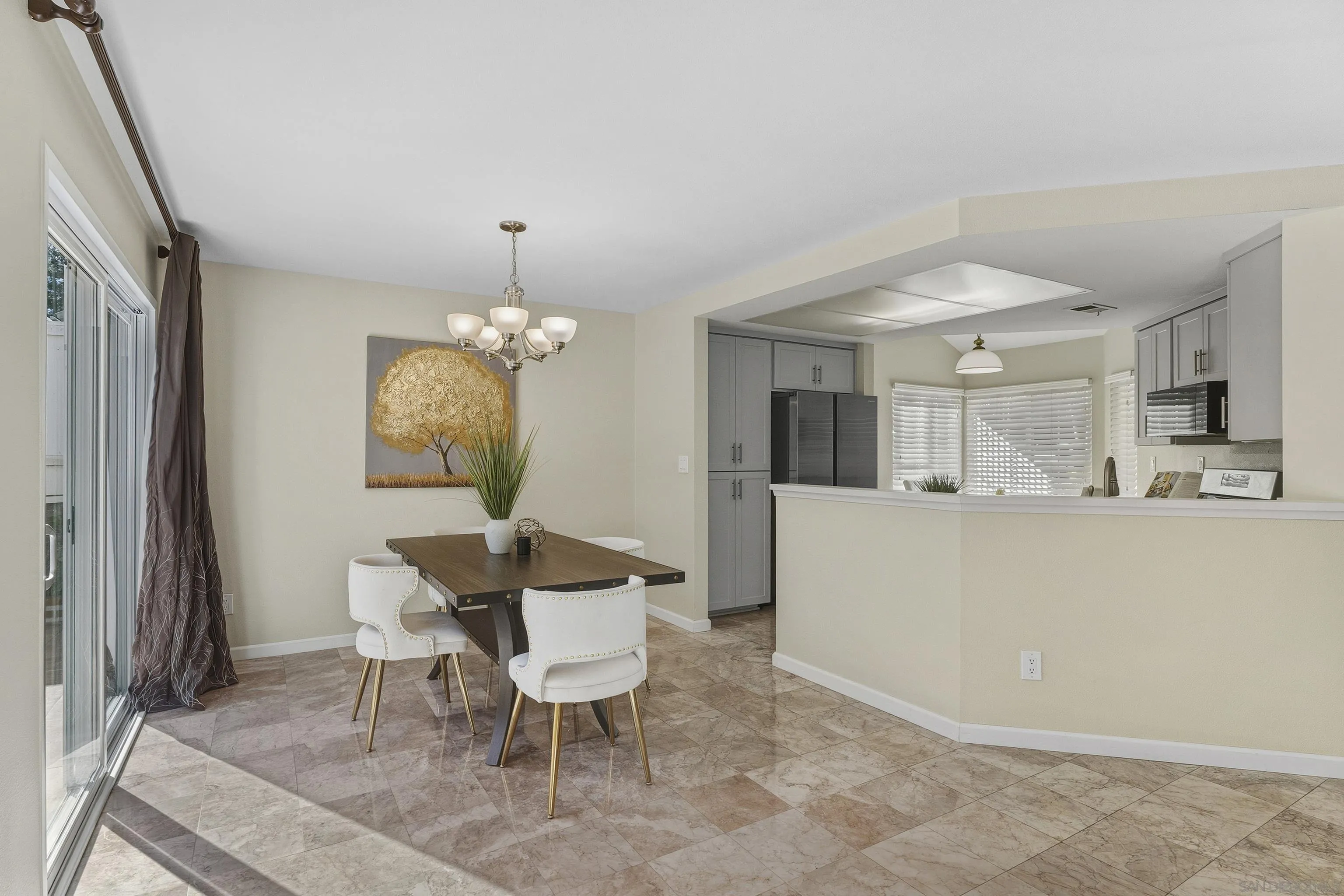 https://cdn.realtyfeed.com/cdn/127/260001760/6b29fd75293bf513a94c01f957754492.webp
