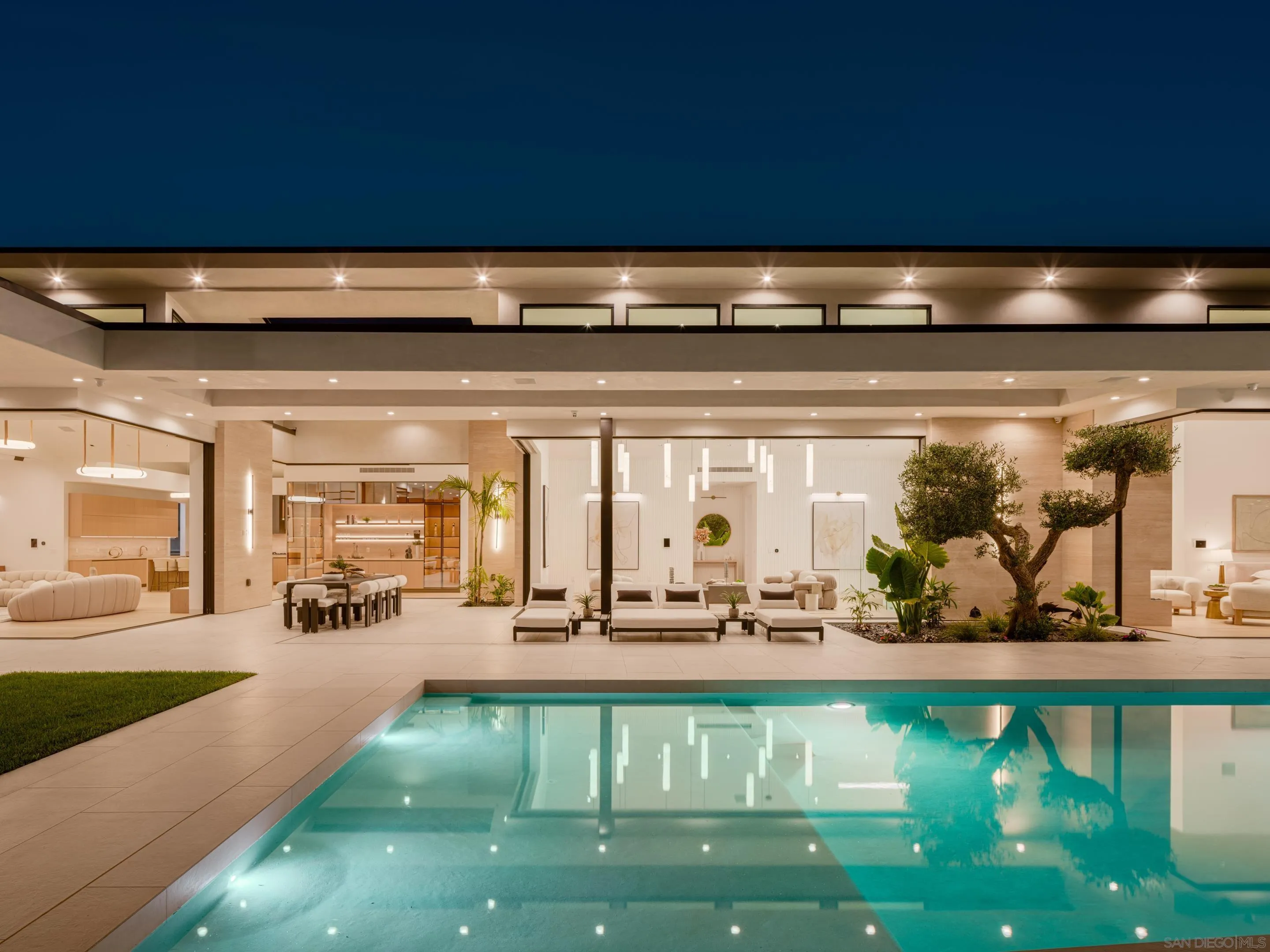 6283 La Jolla Scenic Drive S, San Diego, CA, 92037