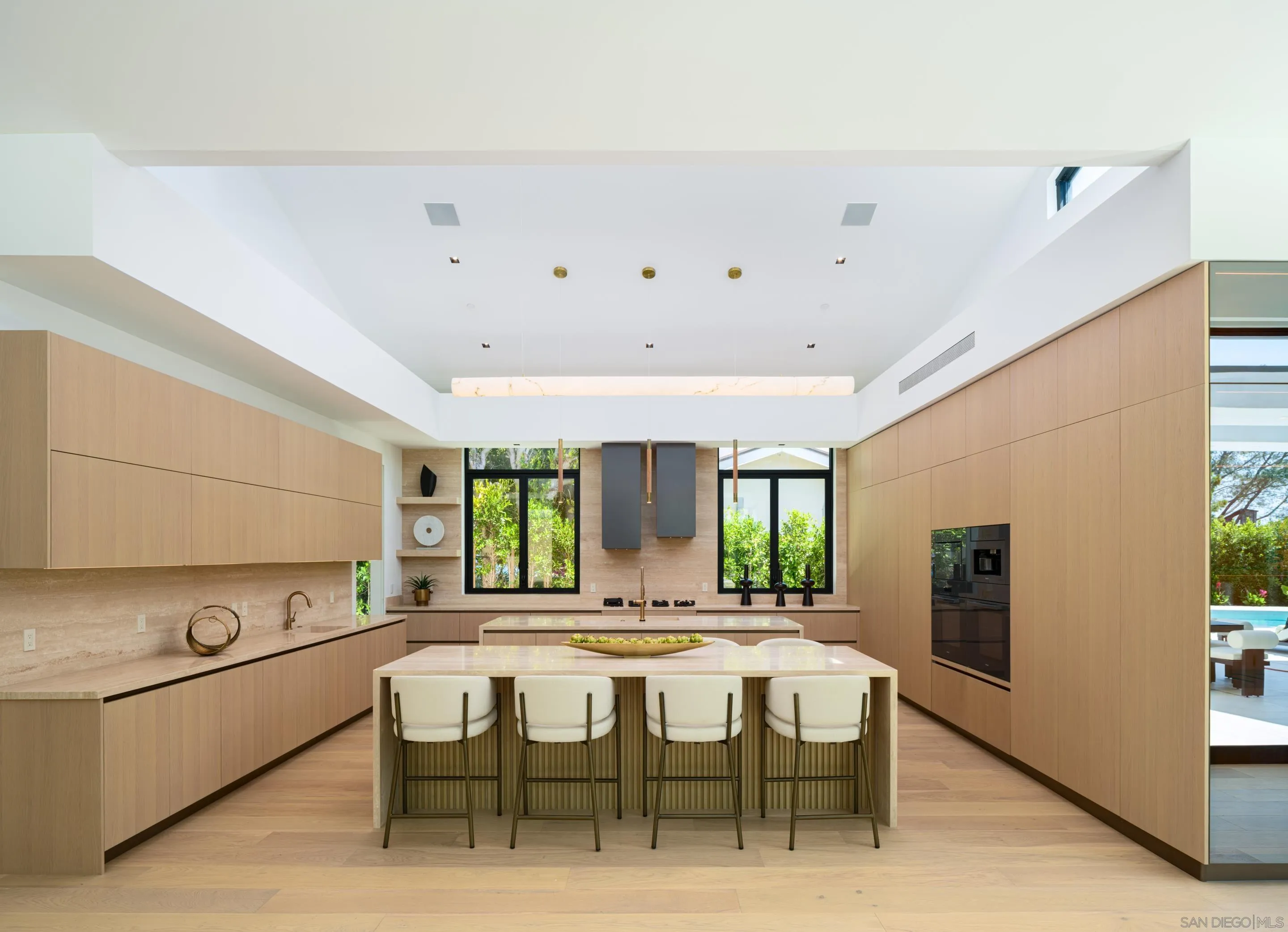 6283 La Jolla Scenic Drive S, San Diego, CA, 92037