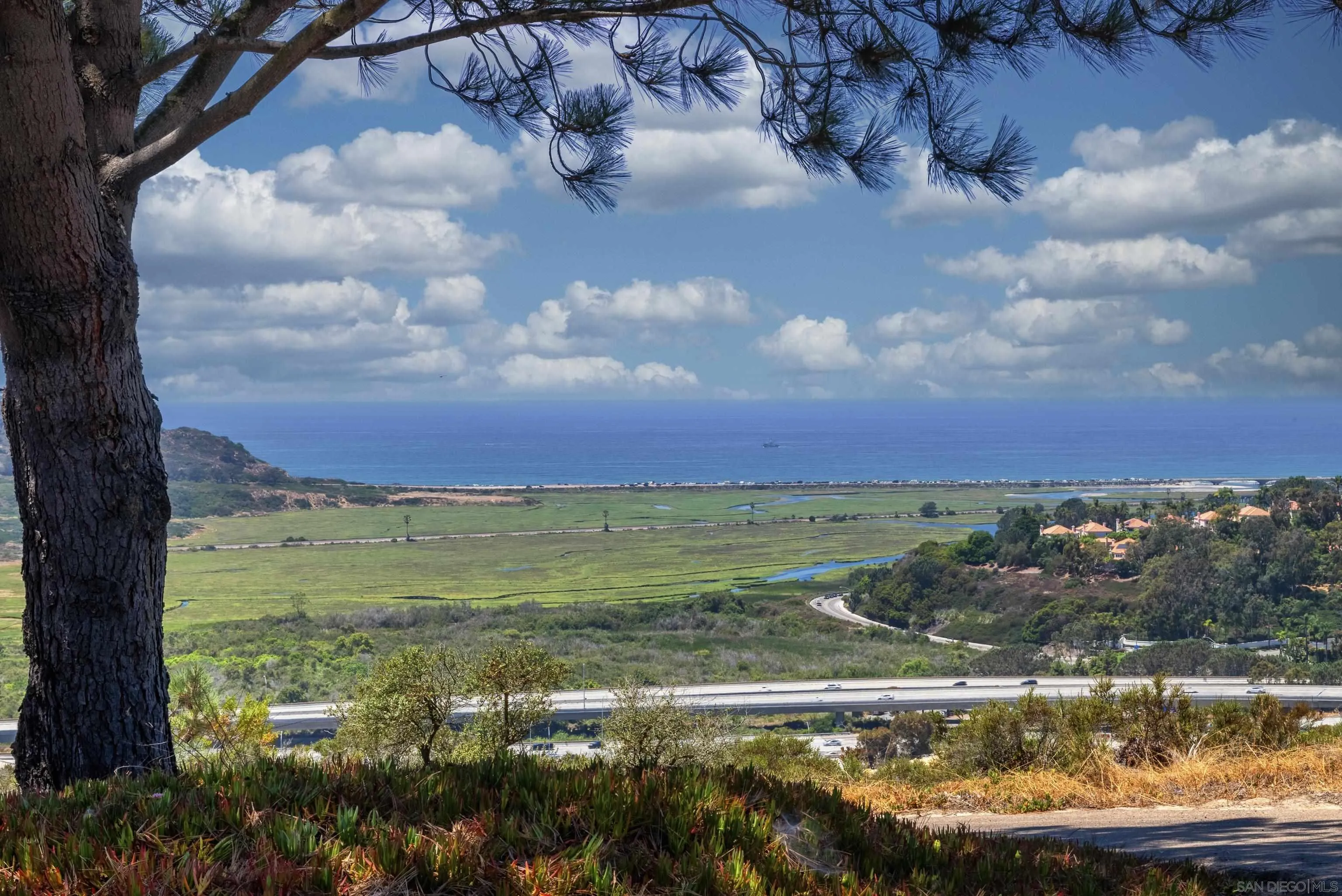 3811 Via Del Mar, San Diego, CA, 92130 3811 Via Del Mar, San Diego, CA, 92130