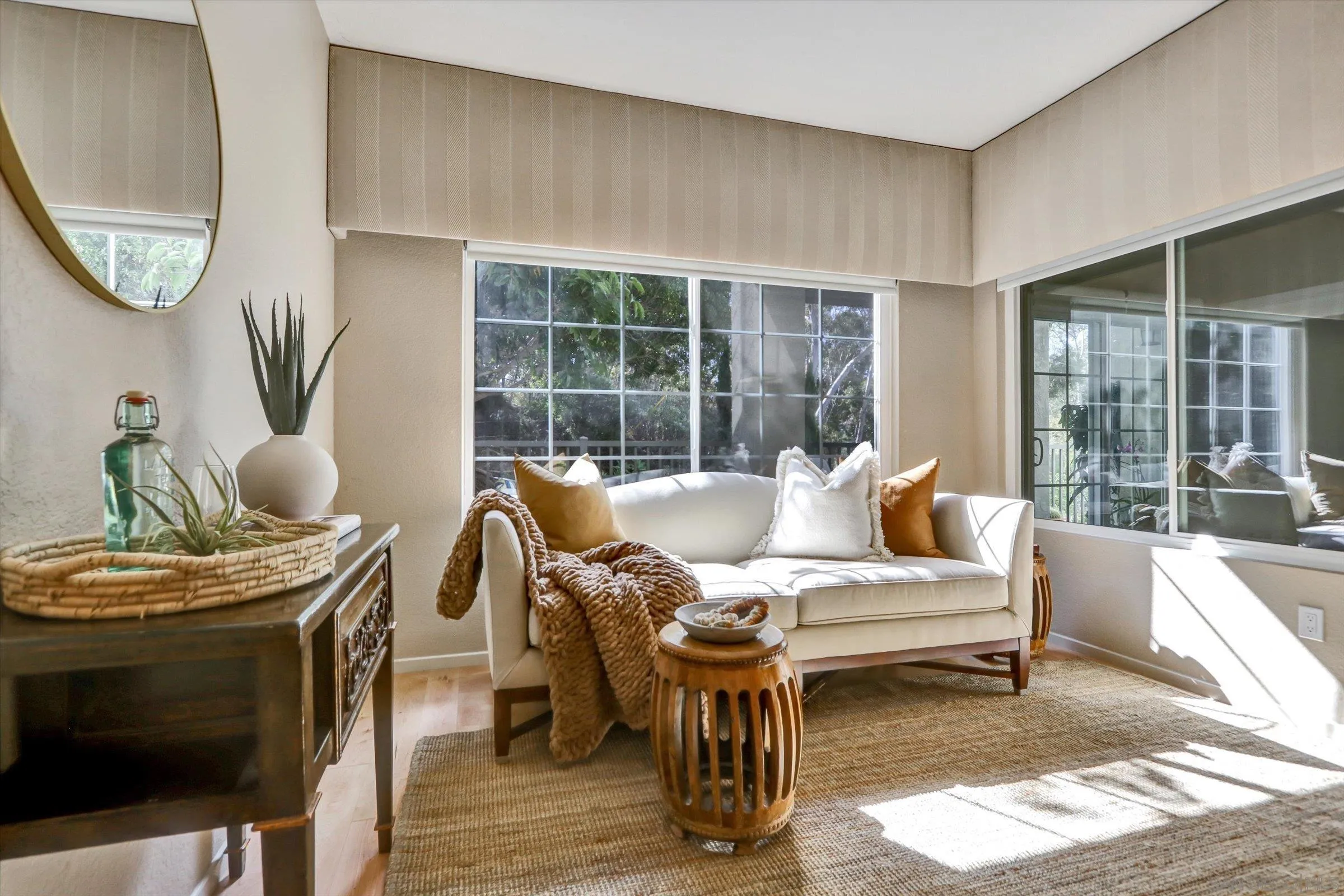 Photo #1: 260001769 Listing: Photo #1