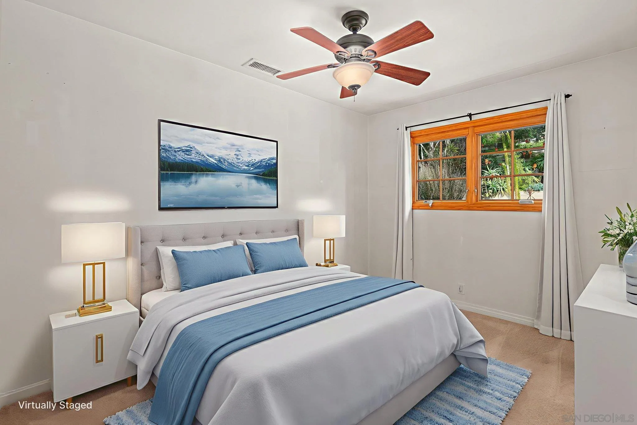 https://cdn.realtyfeed.com/cdn/127/260001771/33834ef3df81a9630a278061cc4726d3.webp