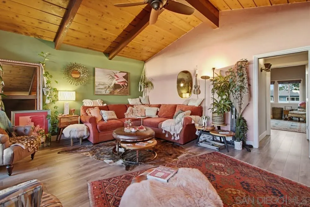 https://cdn.realtyfeed.com/cdn/127/260001773/94e9d571962017f51ace65ce90177b31.webp