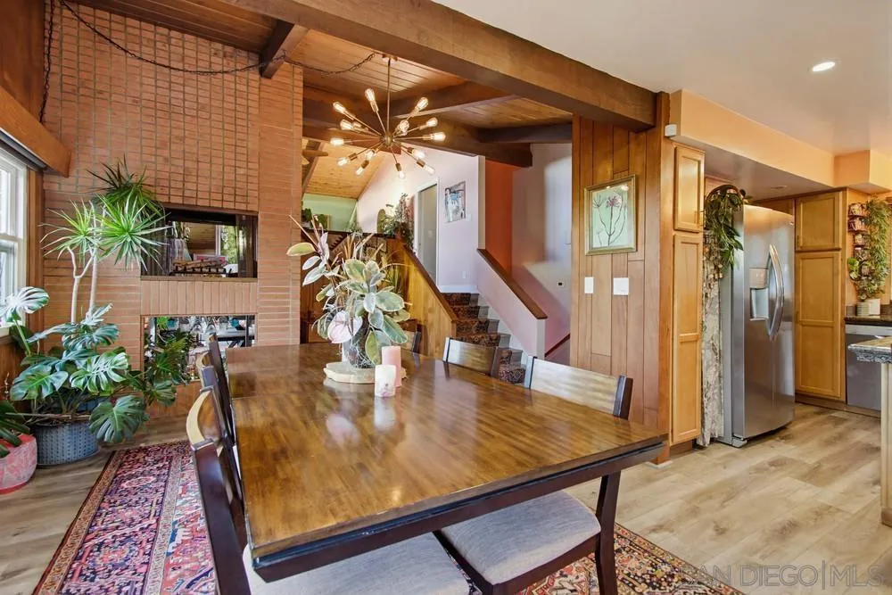 https://cdn.realtyfeed.com/cdn/127/260001773/d71d86031fba11c9c14f5d97ab0321d5.webp