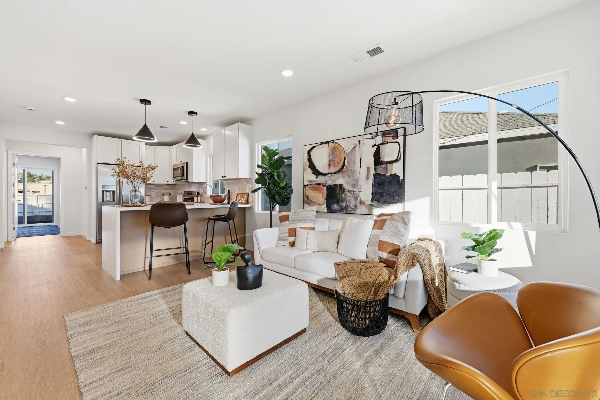 https://cdn.realtyfeed.com/cdn/127/260001777/420c2e4517281ac2341860a13e57e534.webp