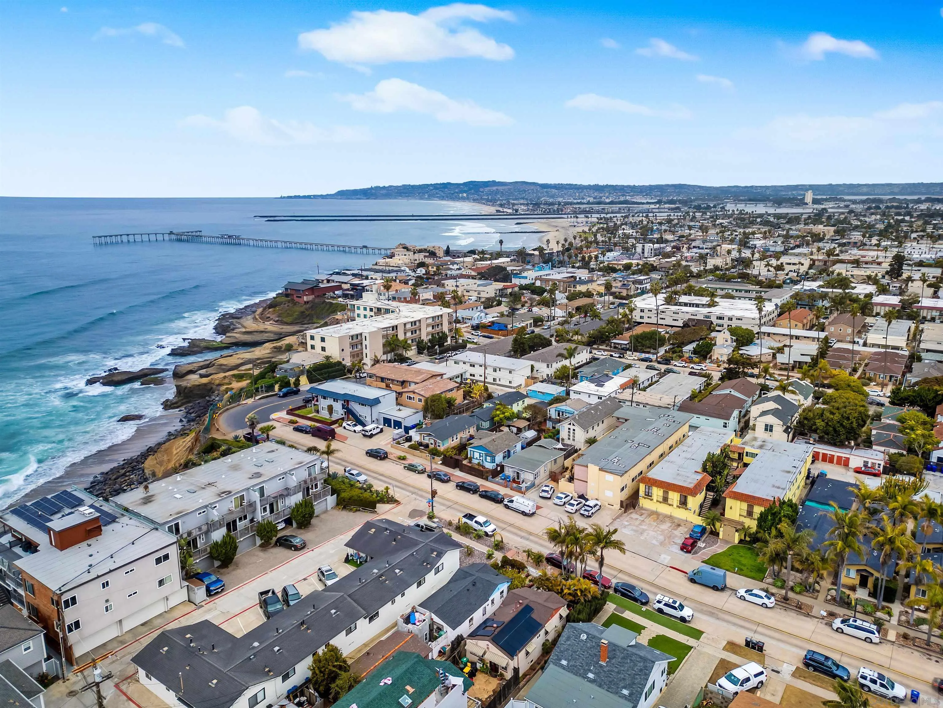 https://cdn.realtyfeed.com/cdn/127/260001778/67660a24633719112c2e3dcb9389ea8b.webp