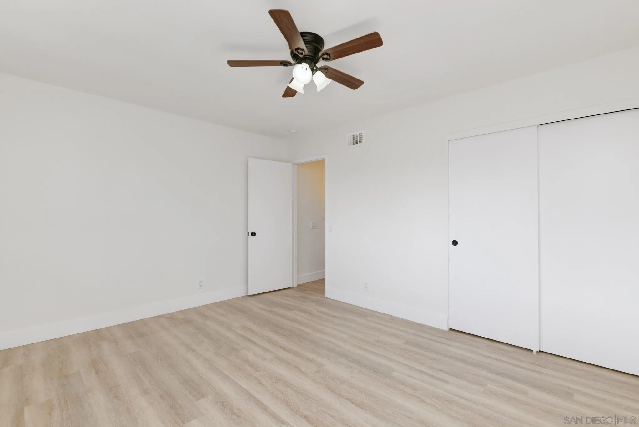 Photo #24: 260001779 Listing: Photo #24