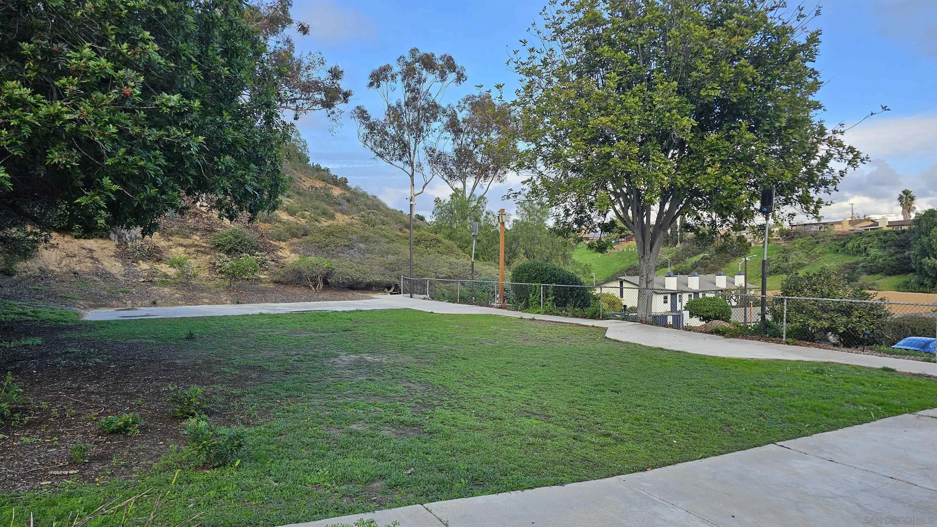 Photo #36: 260001779 Listing: Photo #36
