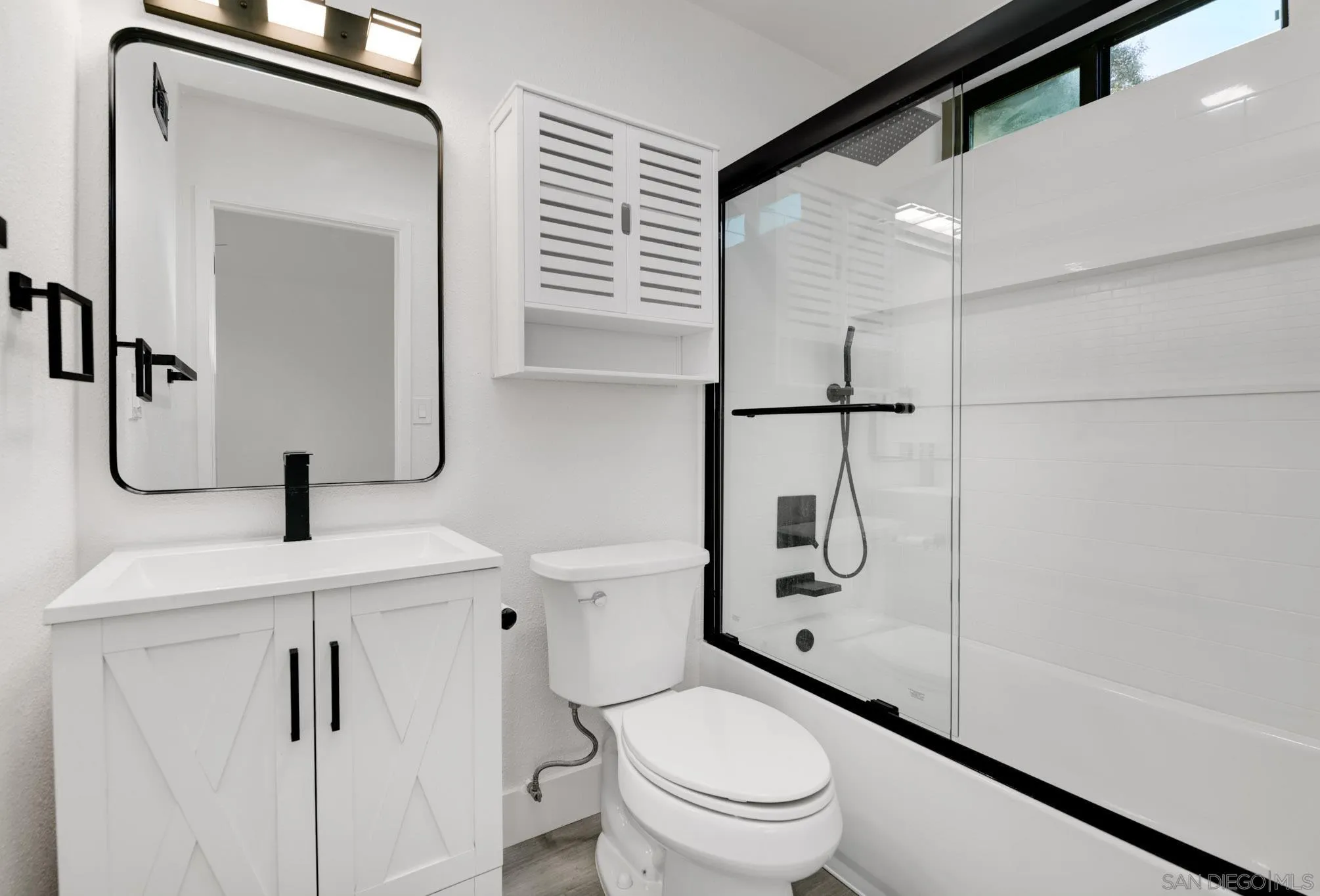 https://cdn.realtyfeed.com/cdn/127/260001781/2646924575240a108aa9b19efde7a469.webp