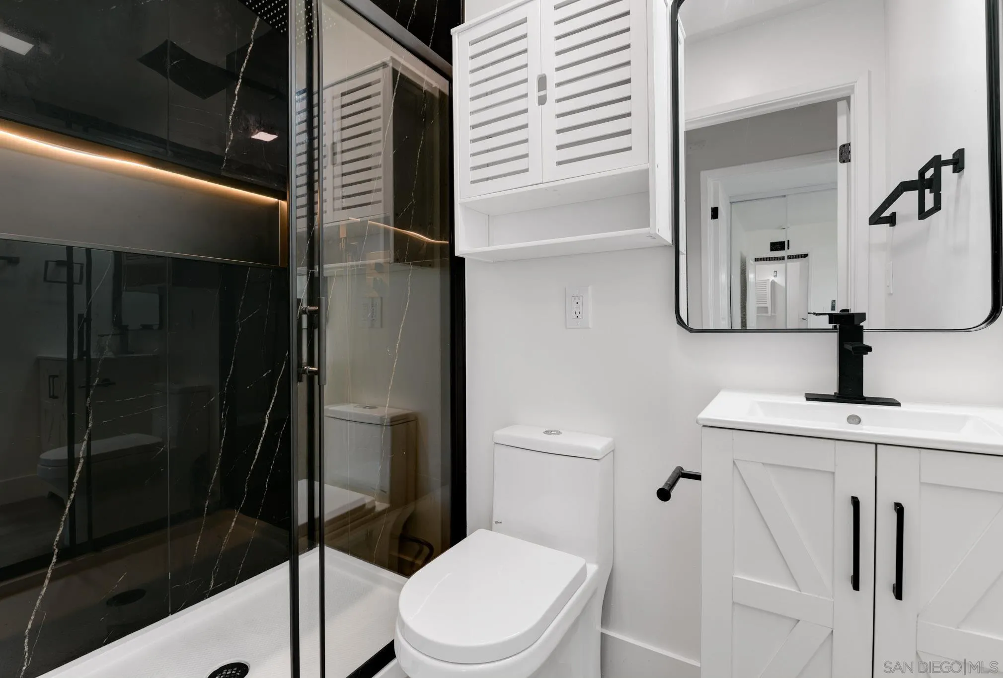 https://cdn.realtyfeed.com/cdn/127/260001781/29167589fc1611887b8fb5082569571c.webp
