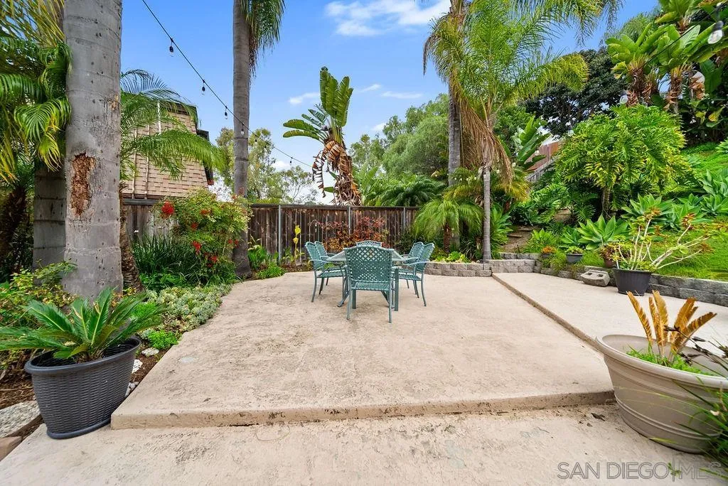 https://cdn.realtyfeed.com/cdn/127/260001783/2a002e88a947c77e7d6841c1cabadf93.webp