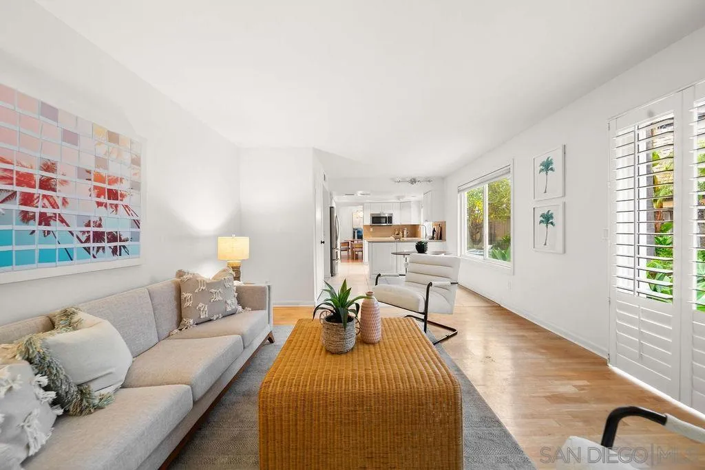https://cdn.realtyfeed.com/cdn/127/260001783/90c4eb07094d0193fd4391cdeae92139.webp