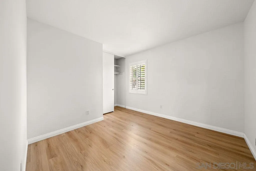 https://cdn.realtyfeed.com/cdn/127/260001783/e9c38693ef4dd49e00cb83937a884c41.webp