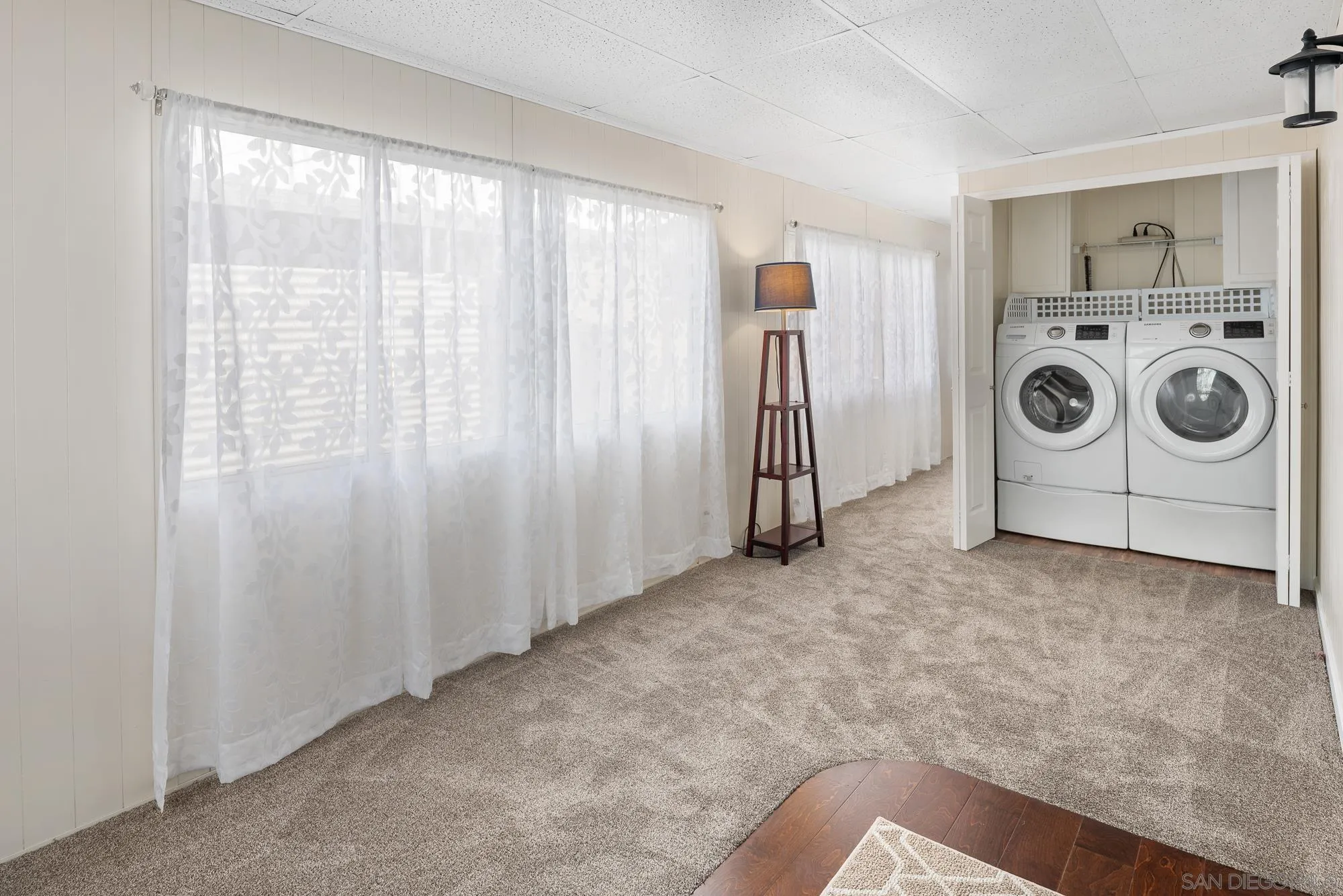 https://cdn.realtyfeed.com/cdn/127/260001784/19f590d8c2c746af6c287696d6820092.webp