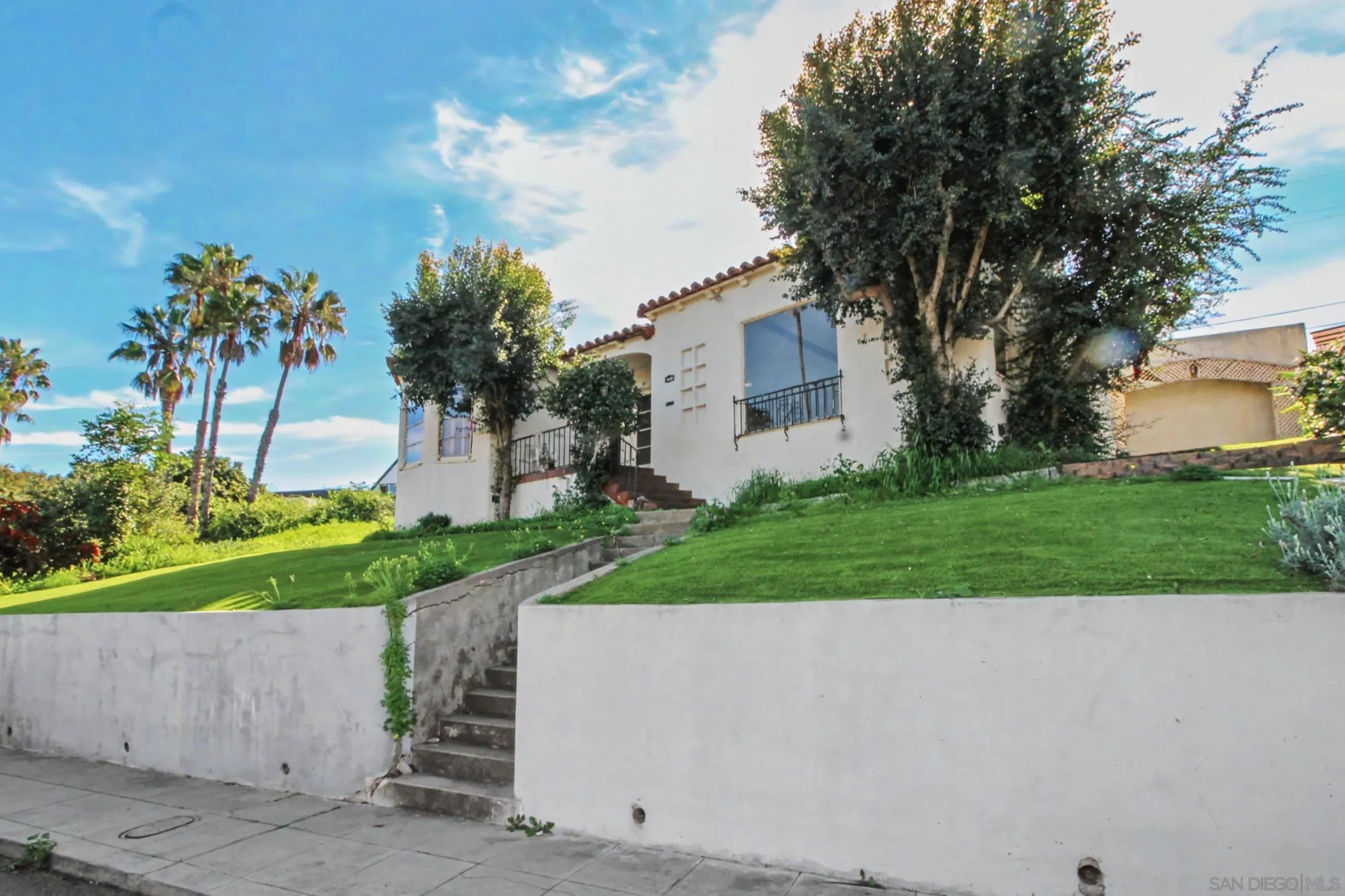 https://cdn.realtyfeed.com/cdn/127/260001785/8bd3e98c96942c77fe8a3b126797fa4c.webp