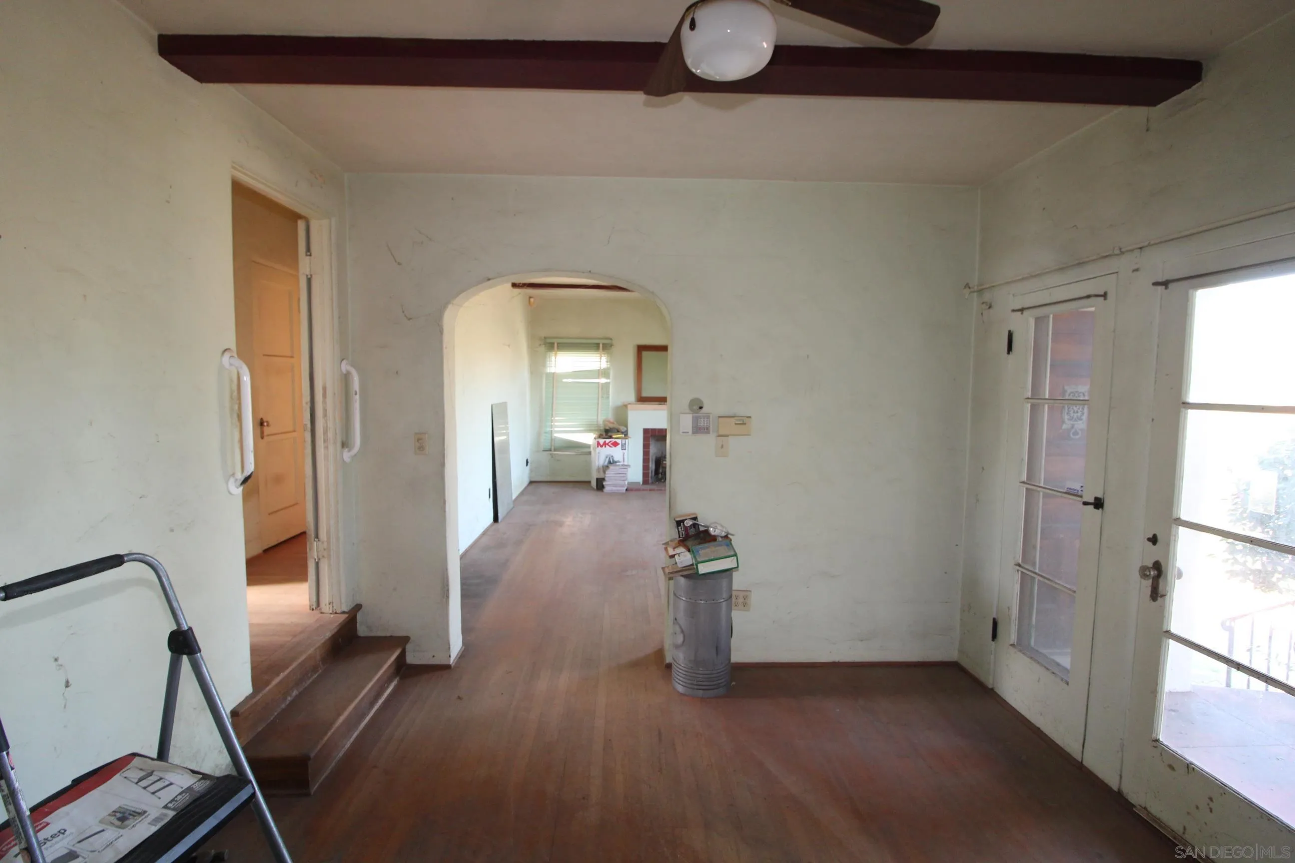 https://cdn.realtyfeed.com/cdn/127/260001785/98077bf417dd3cee26af445b56156577.webp