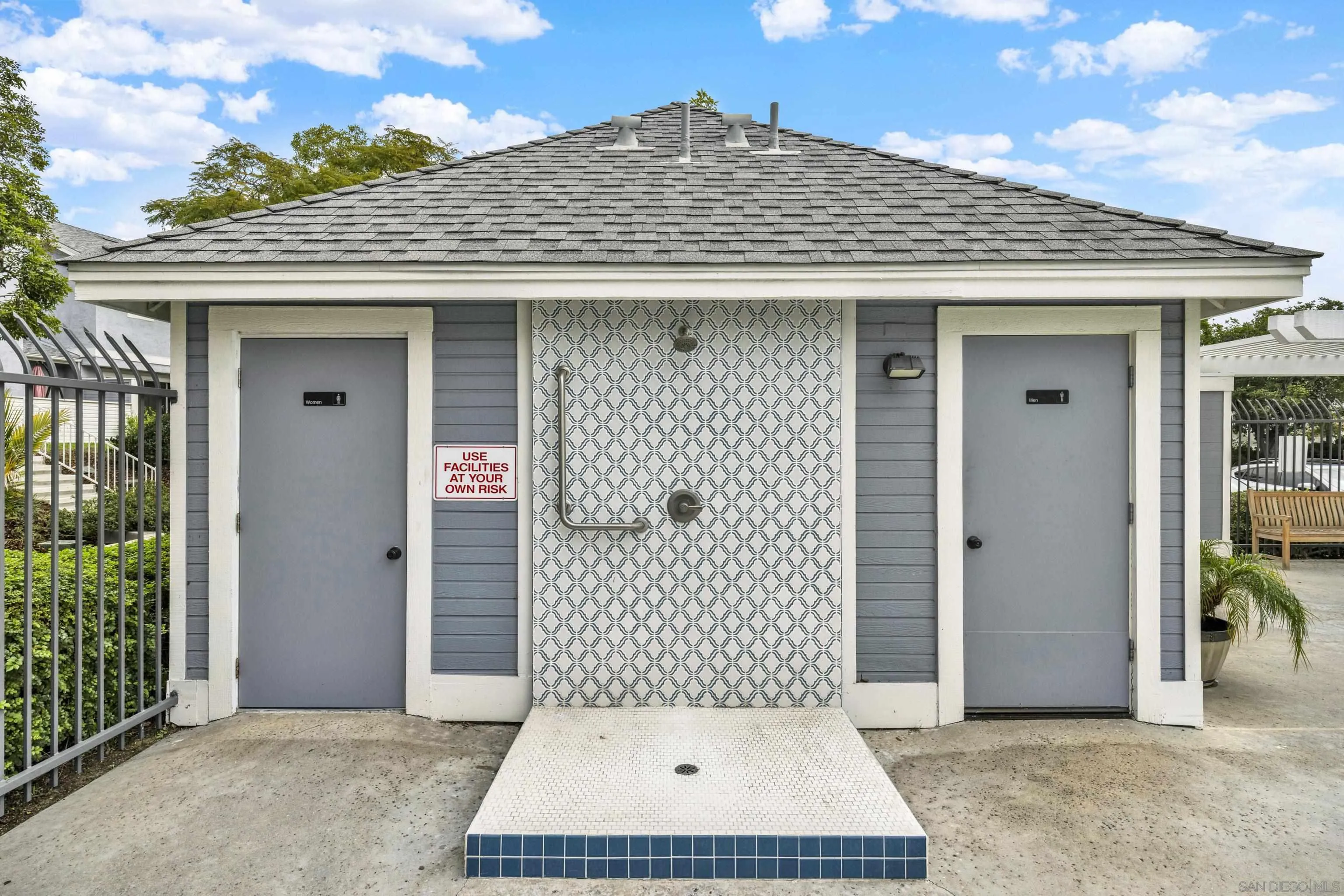 https://cdn.realtyfeed.com/cdn/127/260001789/ef1743e83ccd92b77730ac11c1b3db69.webp