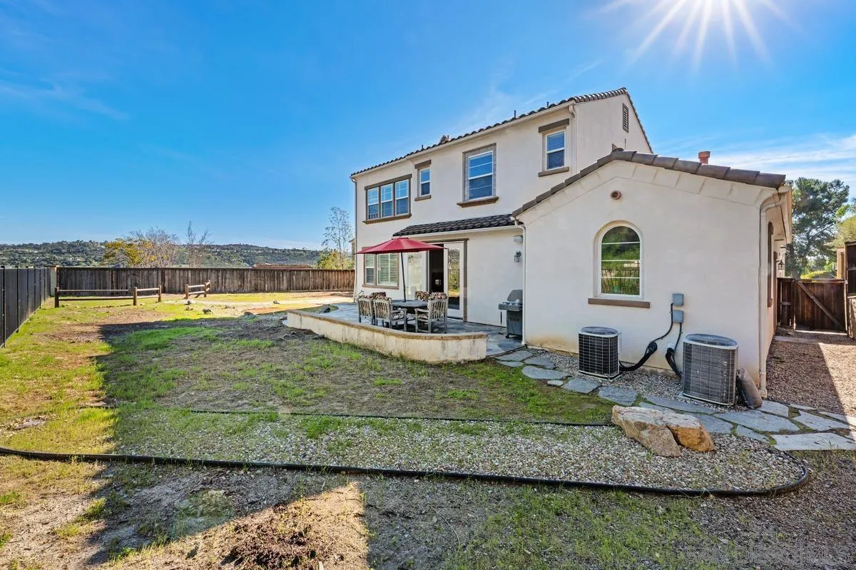 https://cdn.realtyfeed.com/cdn/127/260001791/3f40d41d78388d344c56e462468cc502.webp
