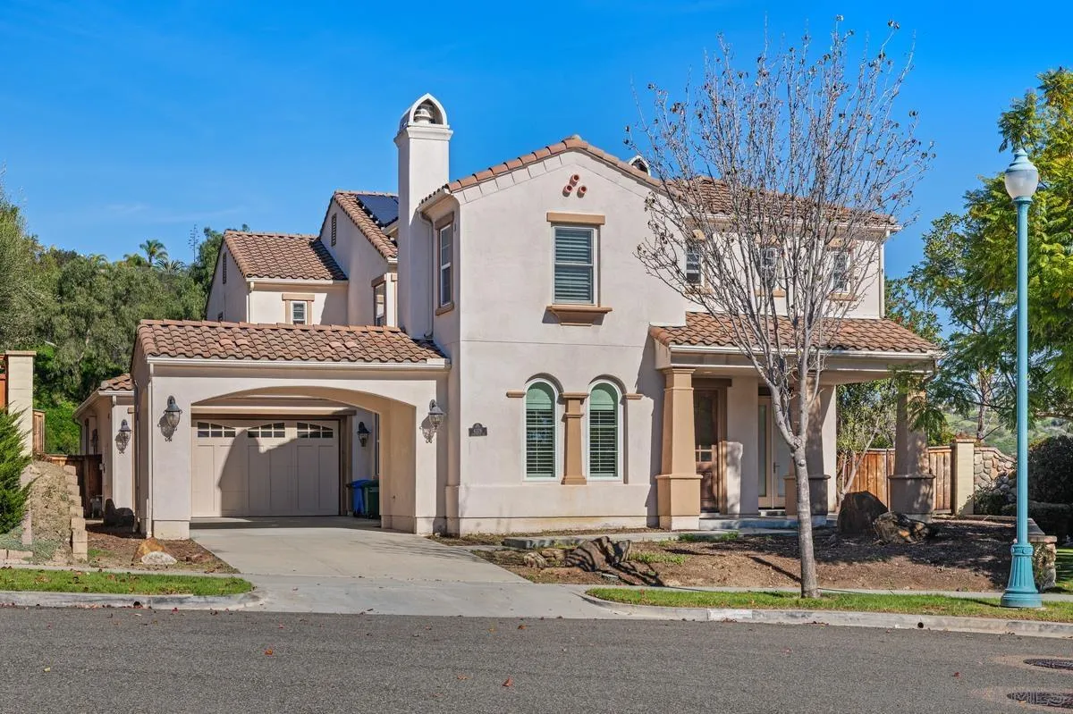 https://cdn.realtyfeed.com/cdn/127/260001791/f6be146c3b2c369777fdbaa5e5851cf4.webp