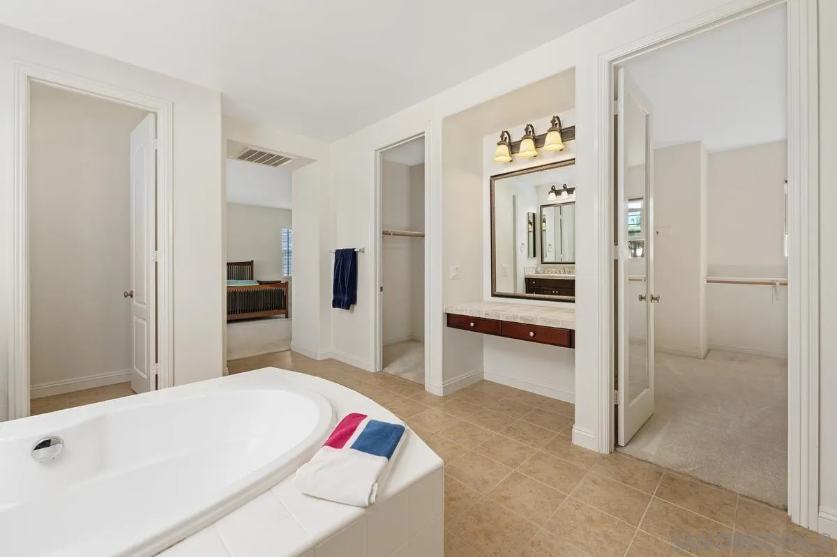 https://cdn.realtyfeed.com/cdn/127/260001791/fed5a224af627085655b2093ae382626.webp