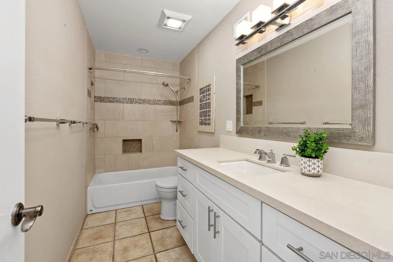 https://cdn.realtyfeed.com/cdn/127/260001793/409c4039b328e587843b50a73951a395.webp