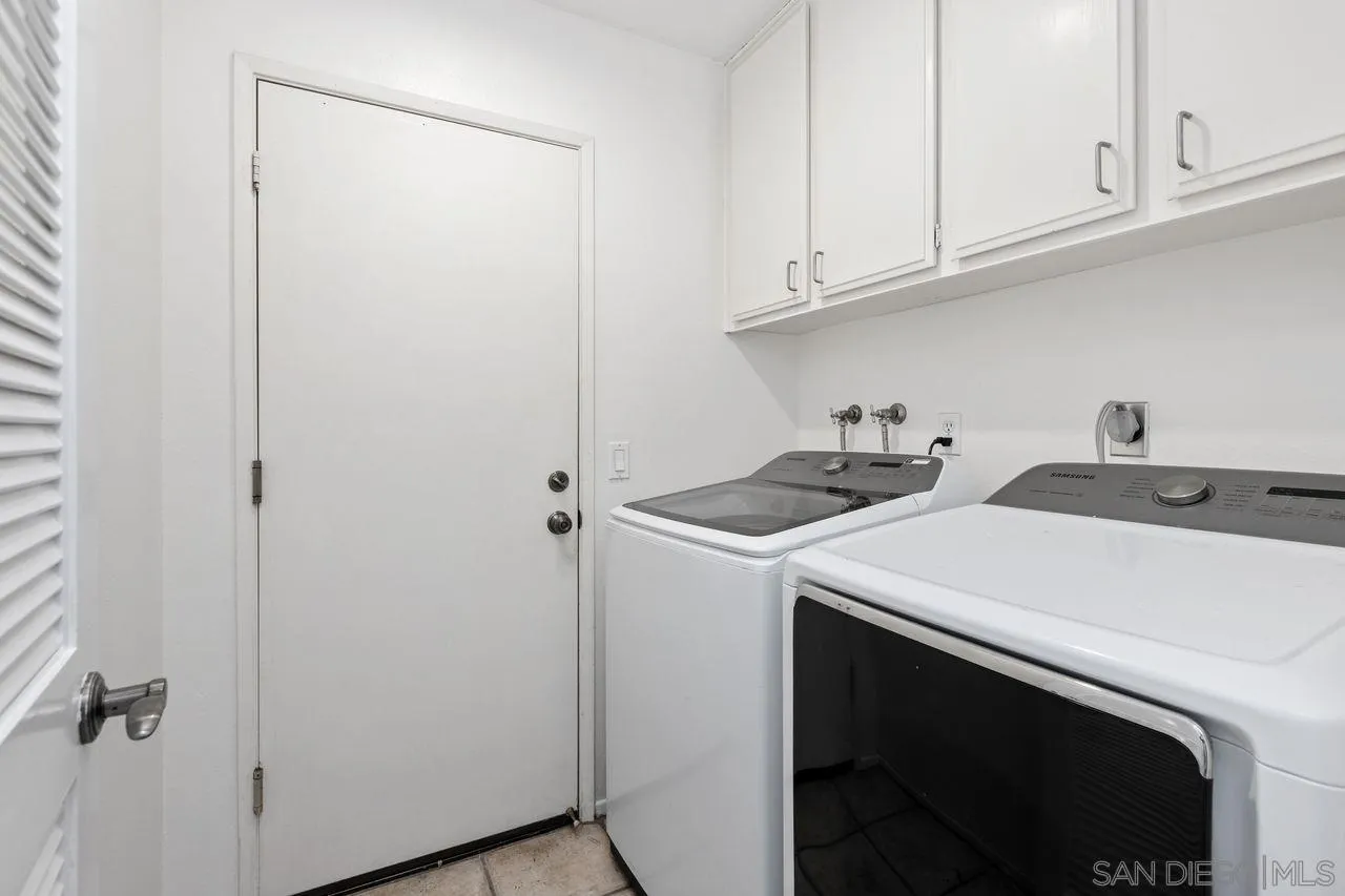 https://cdn.realtyfeed.com/cdn/127/260001793/f108b78c74eeaee1fa0f21c9c7e55c61.webp