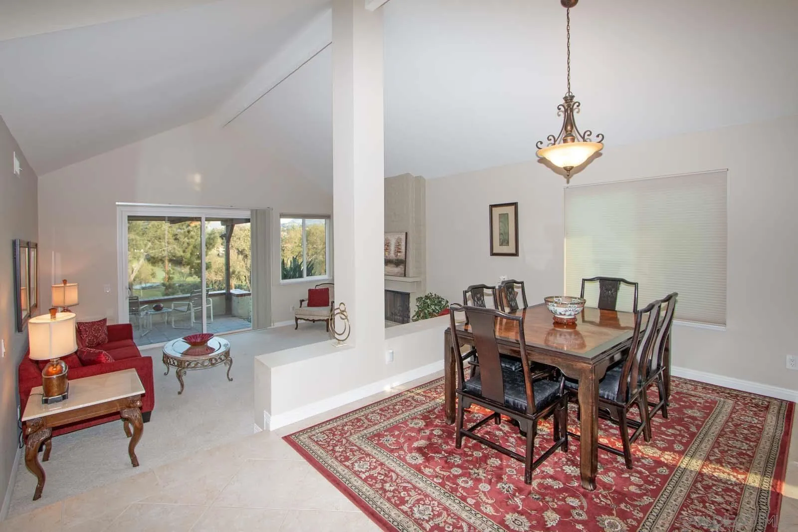 https://cdn.realtyfeed.com/cdn/127/260001795/331fbae5c54dbc440d429ba4ef26b279.webp