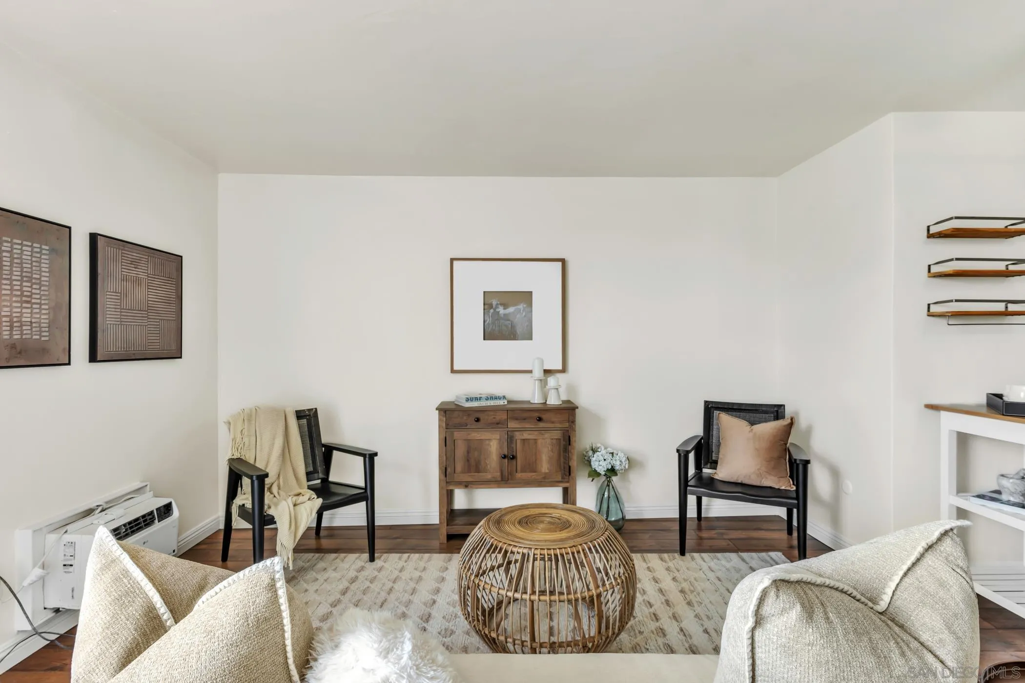 Photo #3: 260001796 Listing: Photo #3