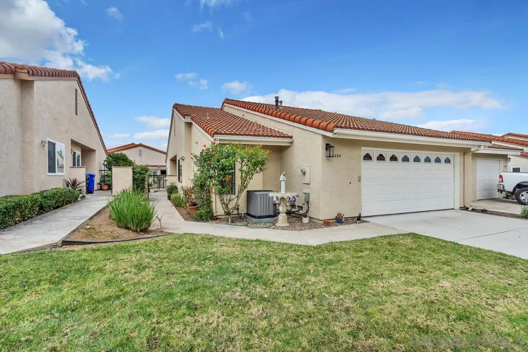https://cdn.realtyfeed.com/cdn/127/260001797/0e81116a662e79db708163c9c8a8dbd9.webp
