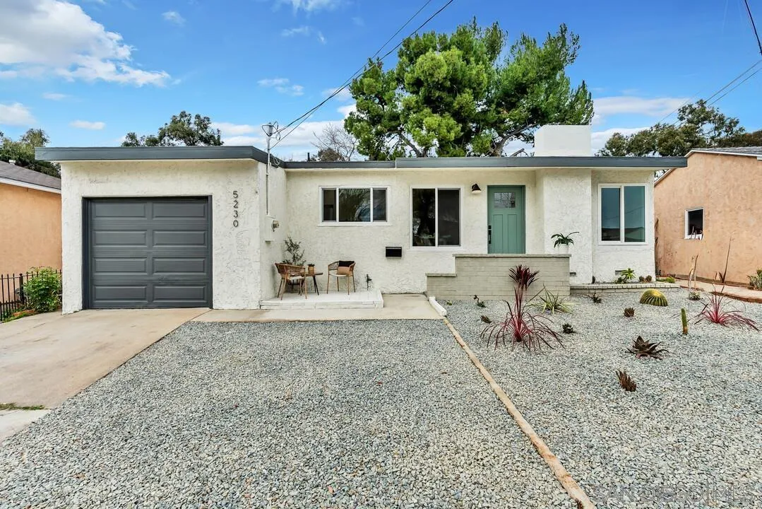 https://cdn.realtyfeed.com/cdn/127/260001800/111cf828c090801b81556de382350f72.webp