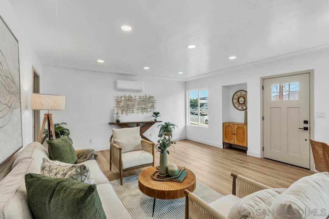 https://cdn.realtyfeed.com/cdn/127/260001800/8b2d0fb652d40556c0e310185ed4aa11.webp